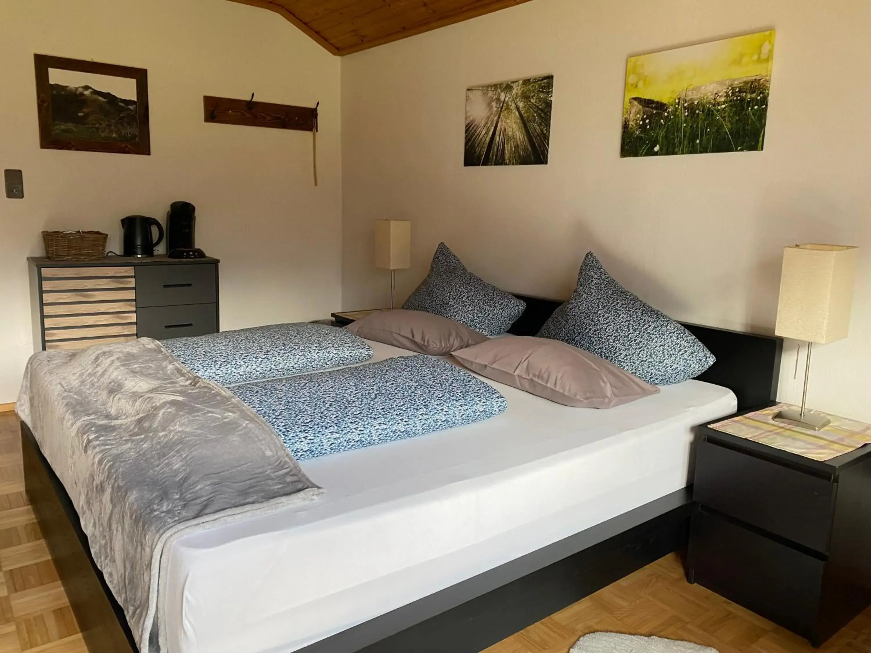 Egglmeiers Doppelzimmer Egglmeiers Doppelzimmer
