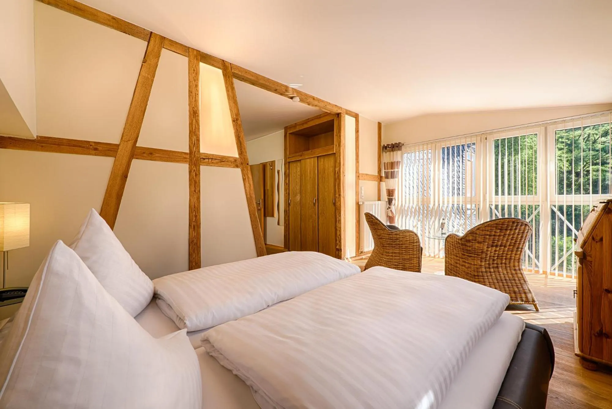 Bed in Hotel Weinberg-Schlößchen