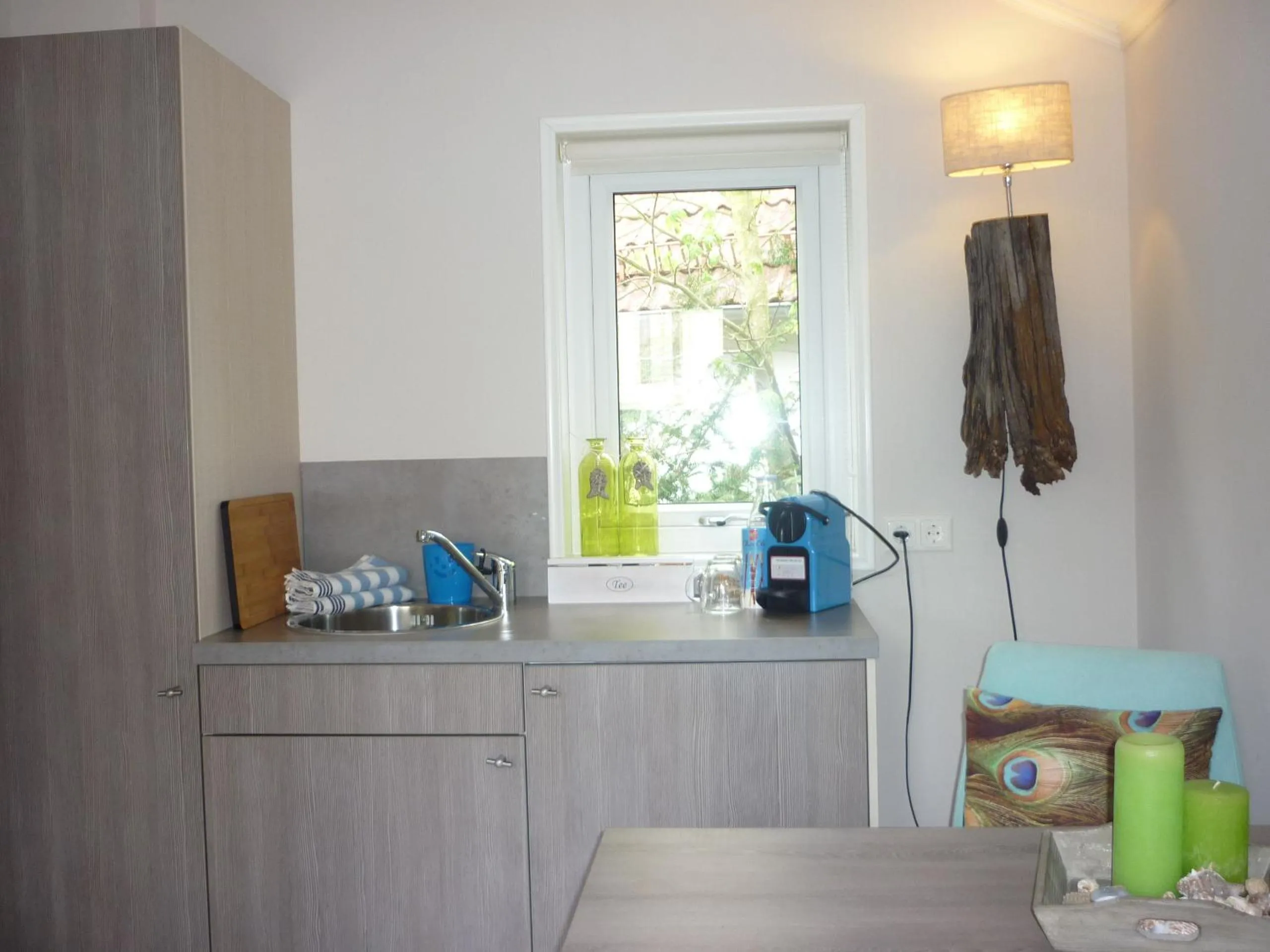 Kitchen or kitchenette in zu Jeddelohs Lodge Hotel