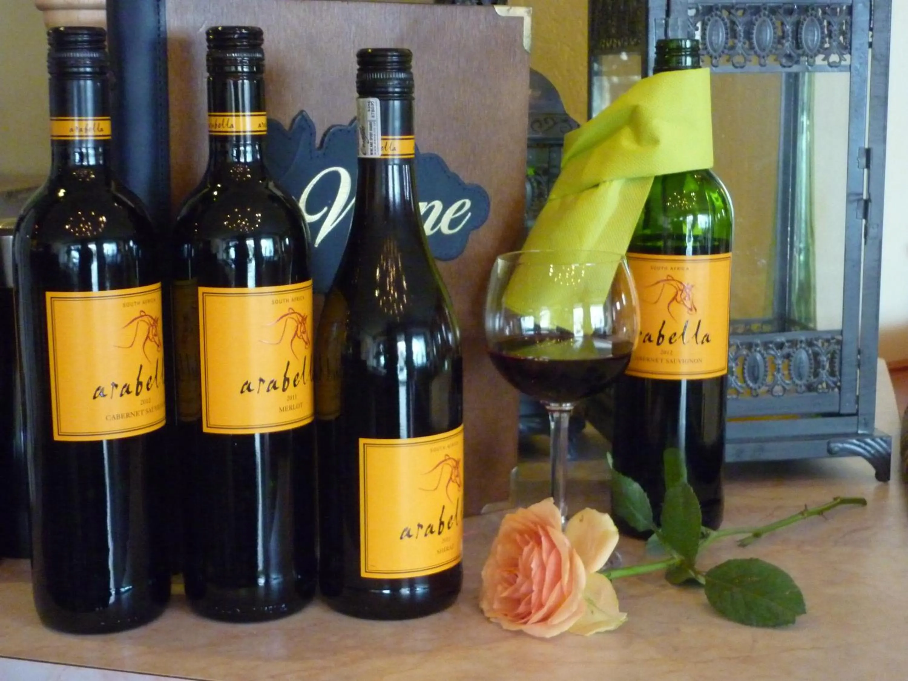 Alcoholic drinks in zu Jeddelohs Lodge Hotel