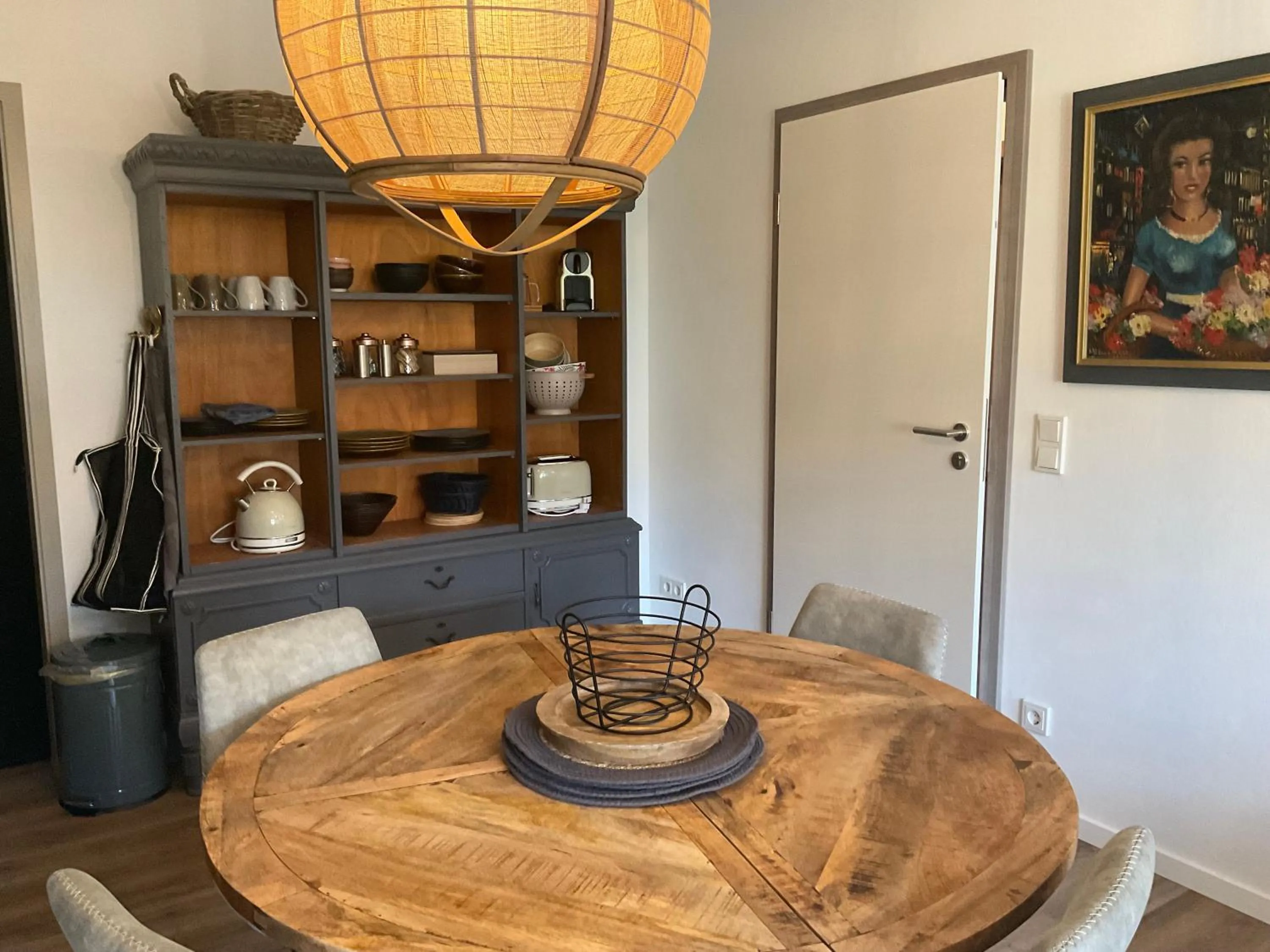 Dining area in zu Jeddelohs Lodge Hotel