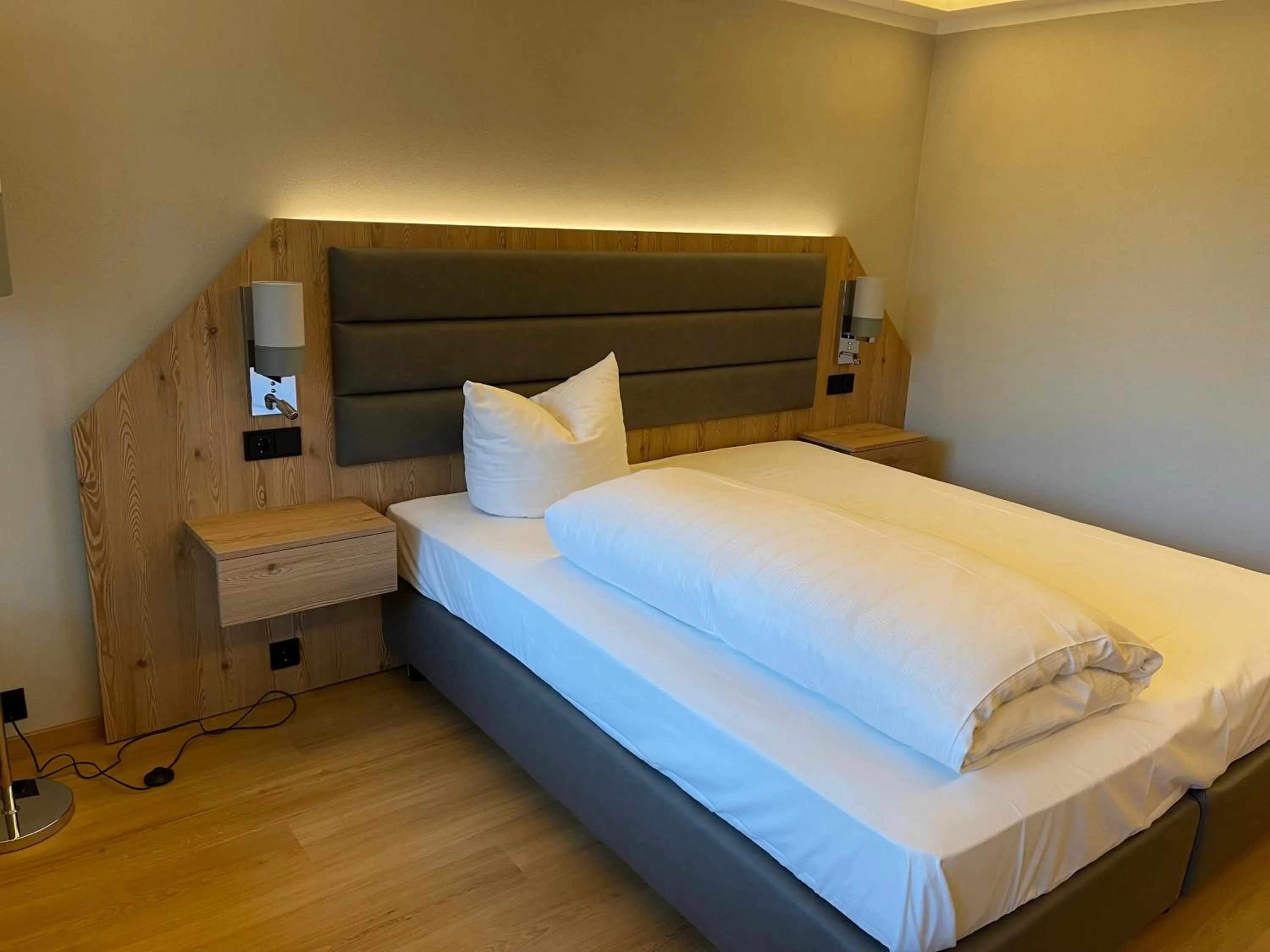 Bedroom, Bed in Hotel Schloss Berg