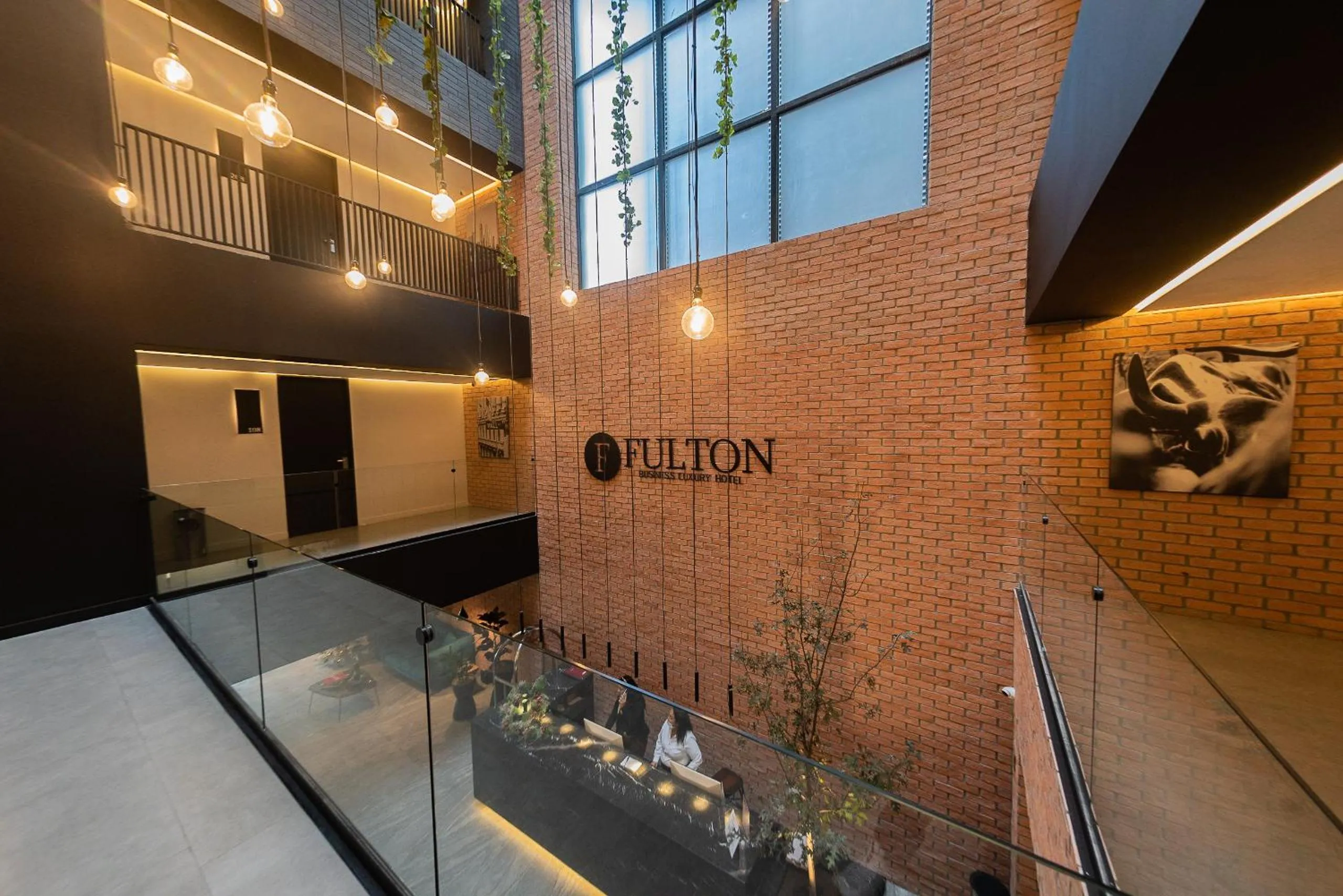 Lobby or reception in FULTON Business Luxury HOTEL