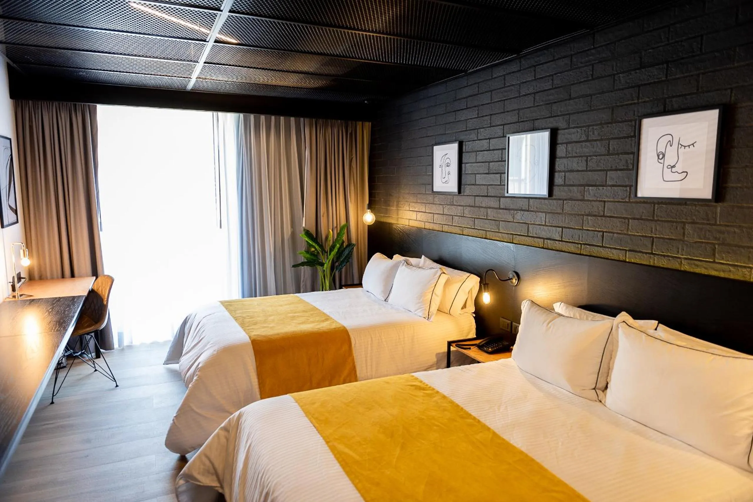 Bedroom, Bed in FULTON Business Luxury HOTEL