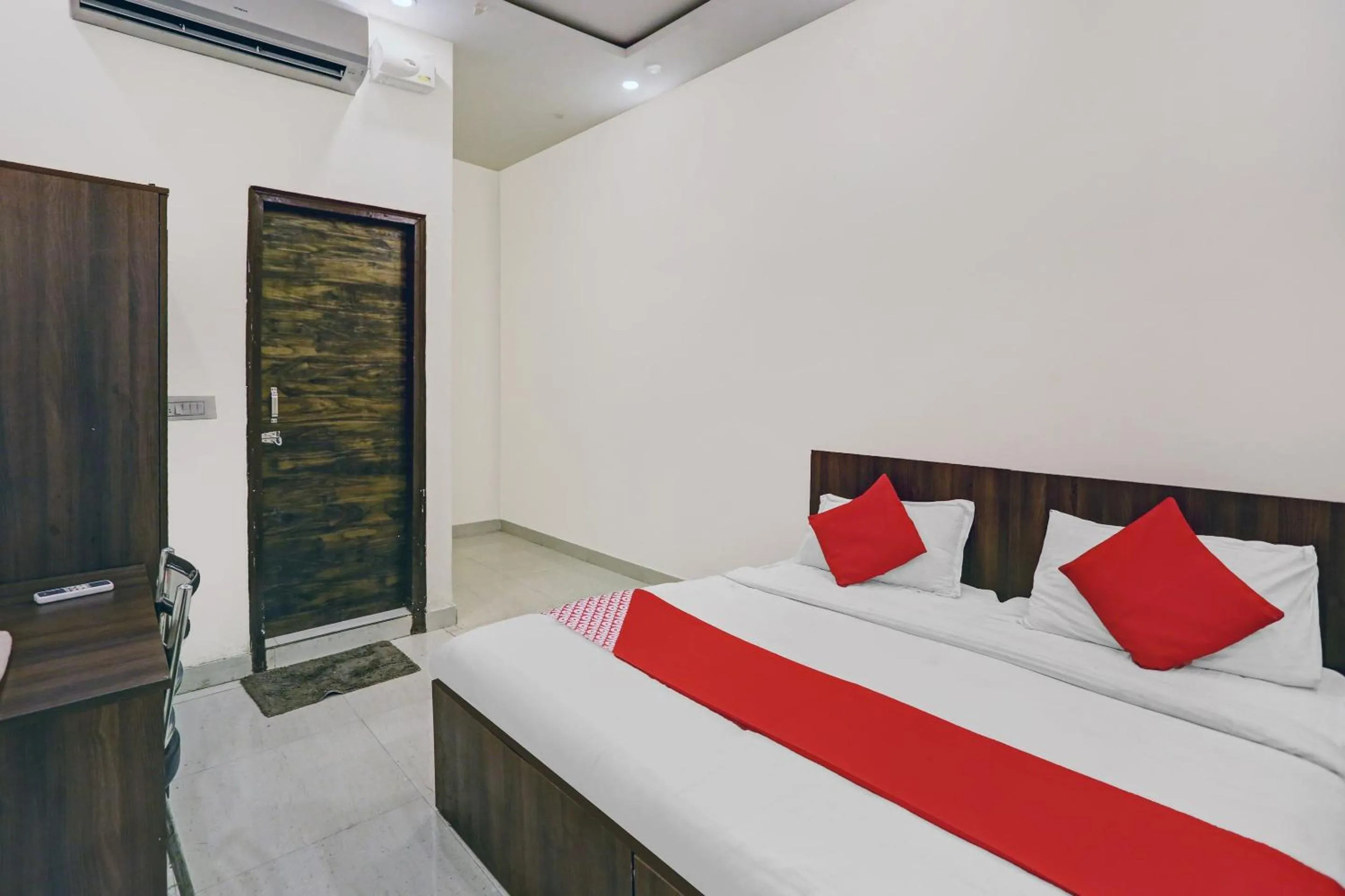 Bedroom, Bed in Hotel O Prince