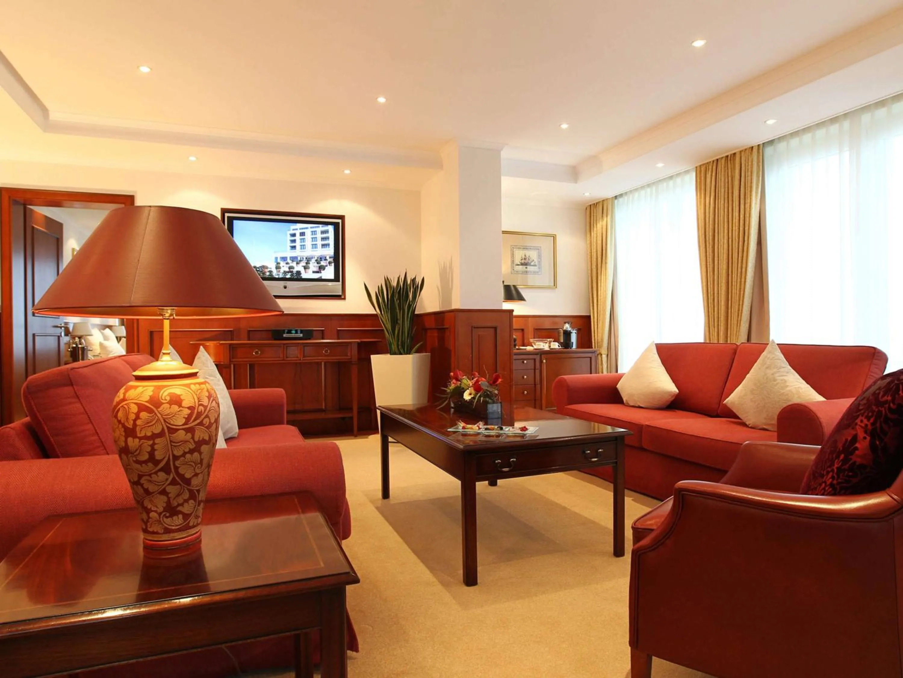 Photo of the whole room in ATLANTIC Hotel Wilhelmshaven