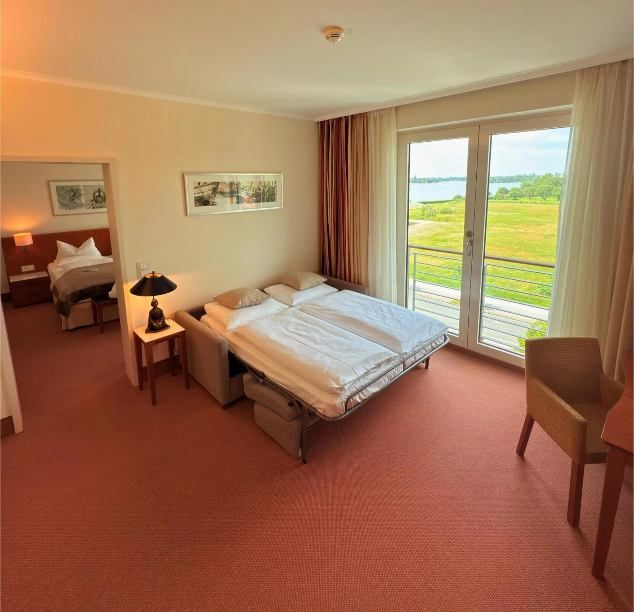 Bedroom, Bed in ATLANTIC Hotel Wilhelmshaven