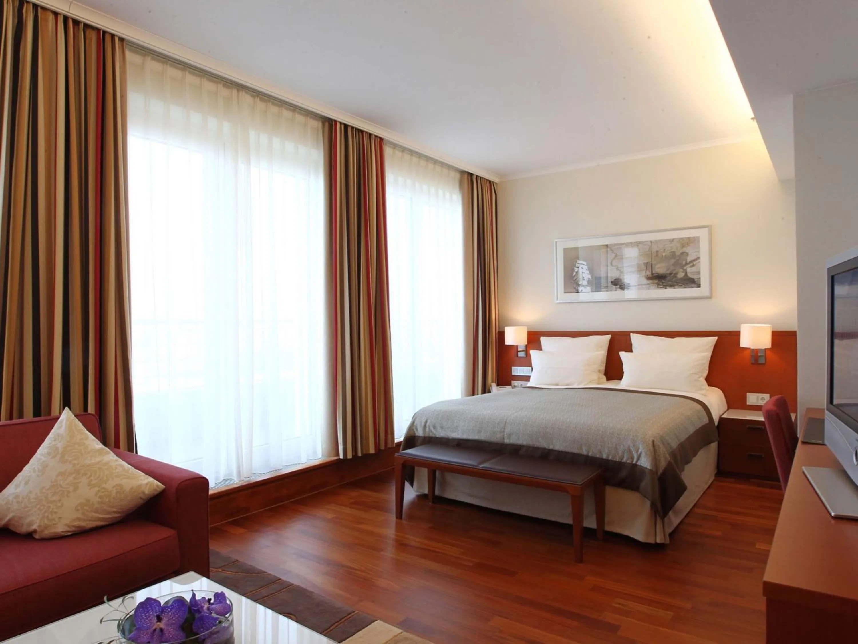 Photo of the whole room, Bed in ATLANTIC Hotel Wilhelmshaven