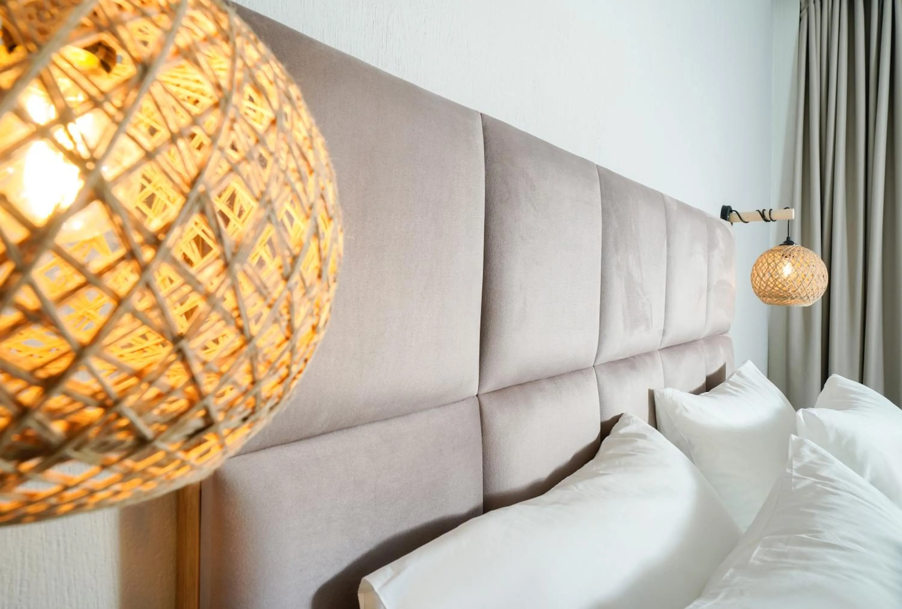 Bed in Aquamarine Luxury Rooms Thassos