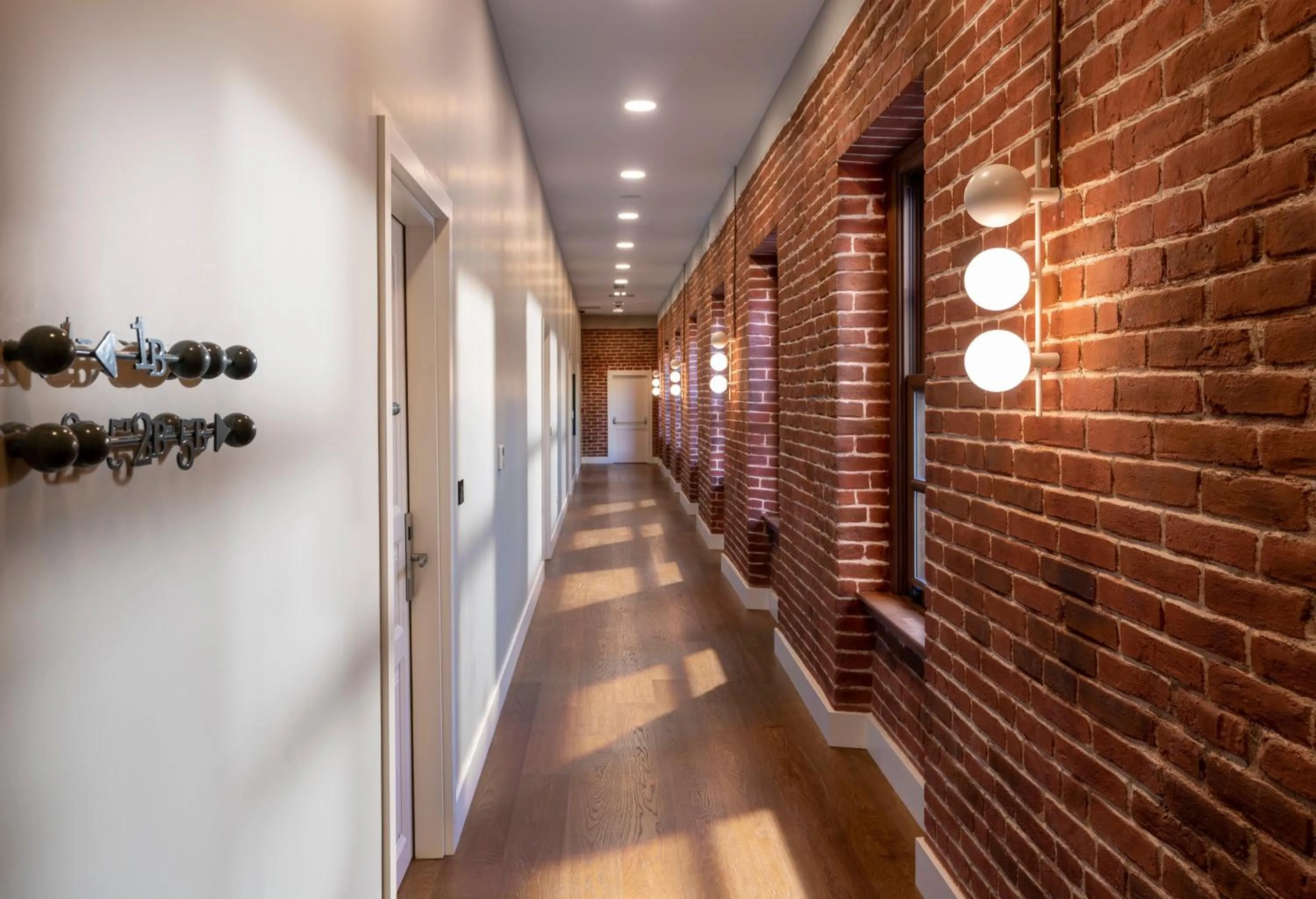 Ecole St. Pierre Hotel