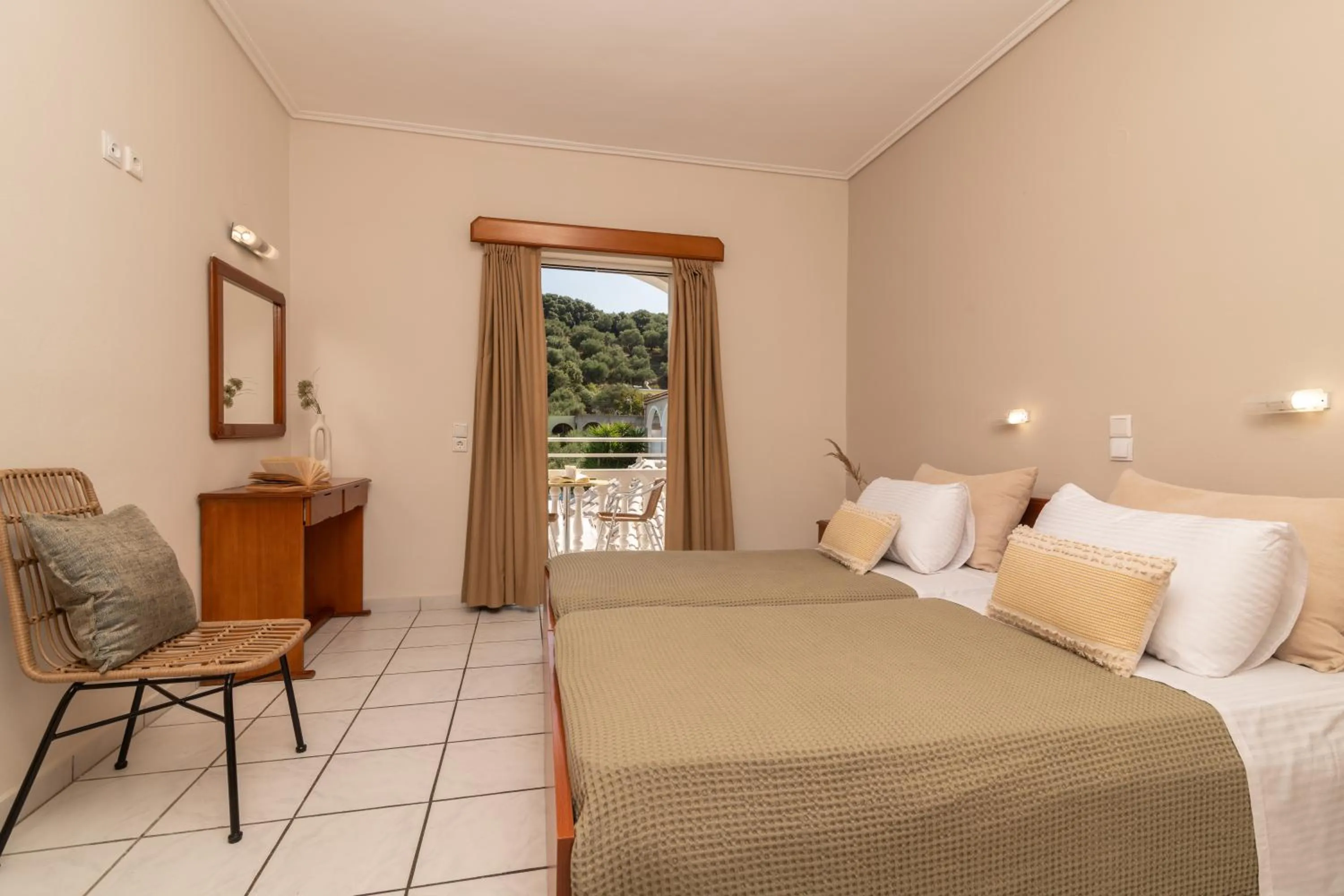 Bedroom in Daisy Hotel