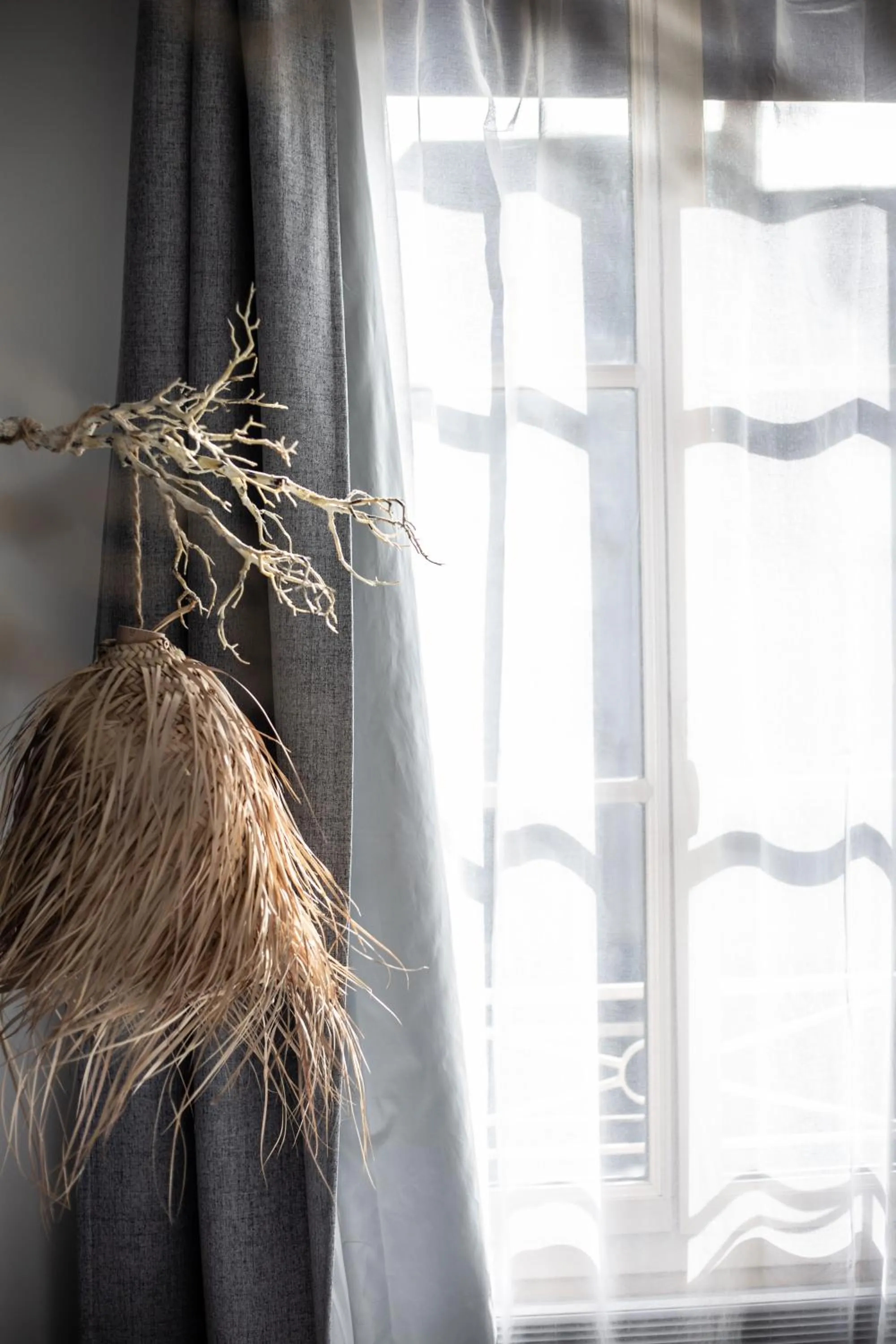 Decorative detail in LE DUPE