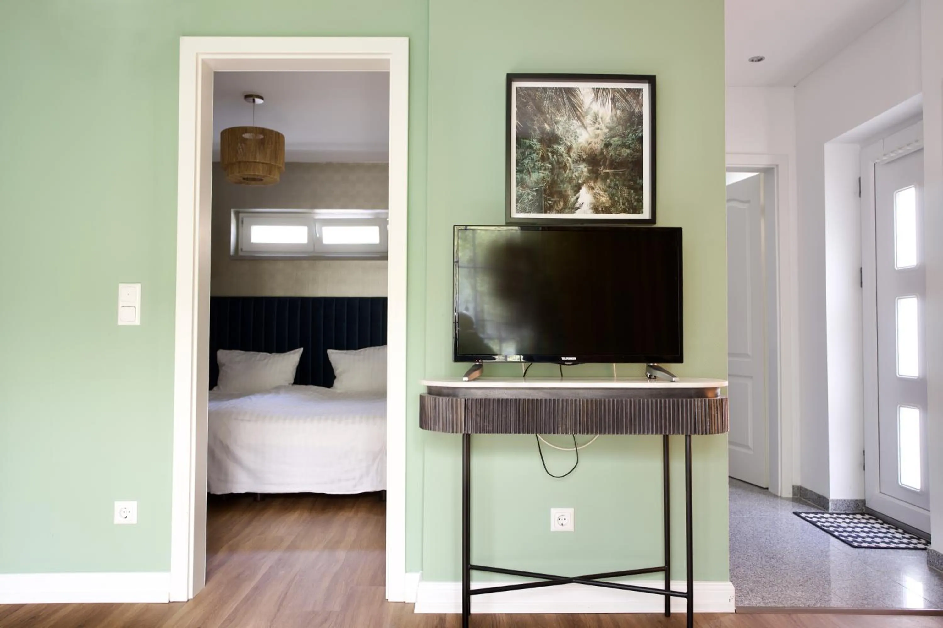 TV and multimedia, Bed in Apartments Les Jardins