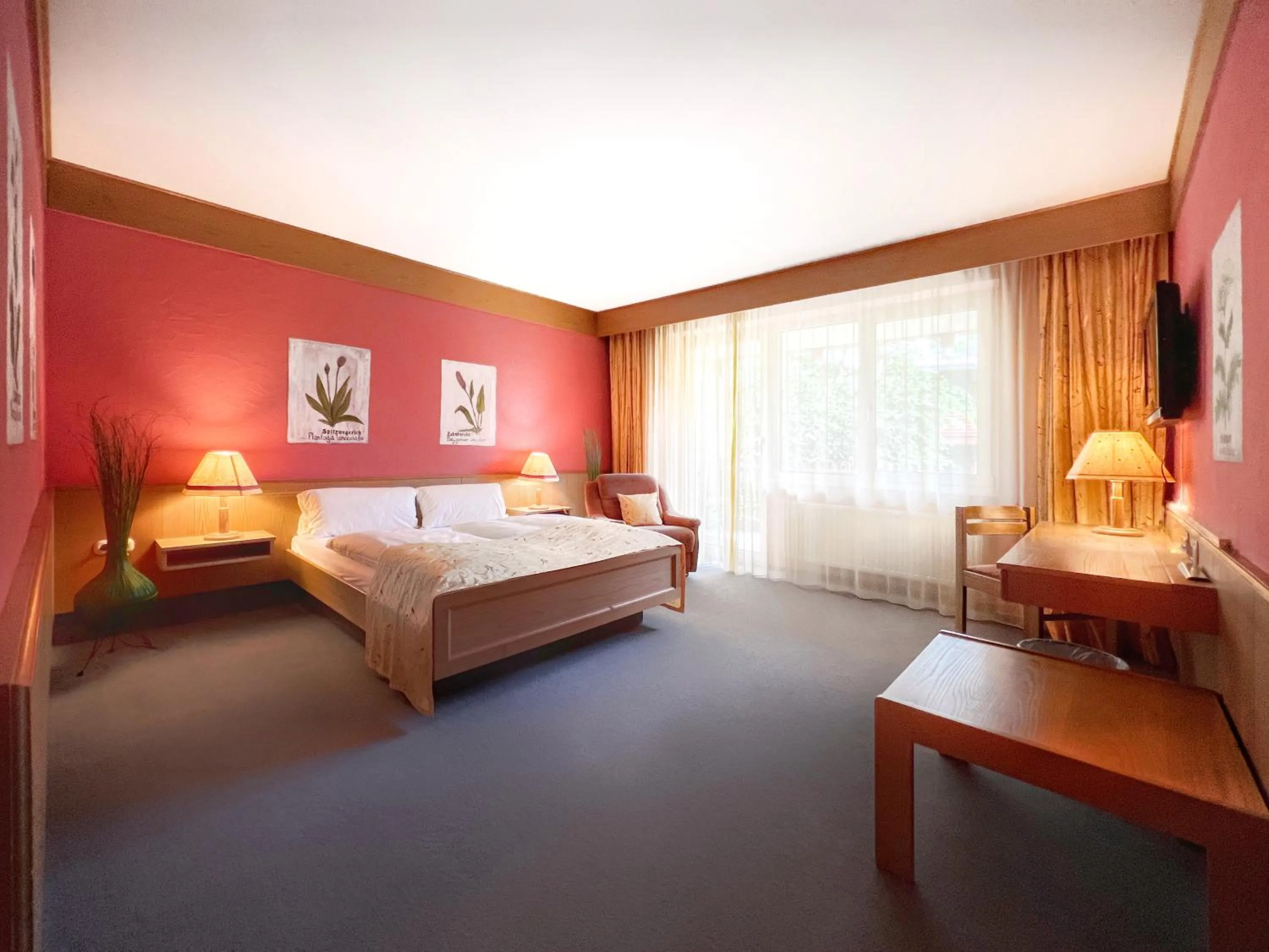 Bed in WAGNERS Hotel Schönblick, C&C Hotels und Vertrieb GmbH