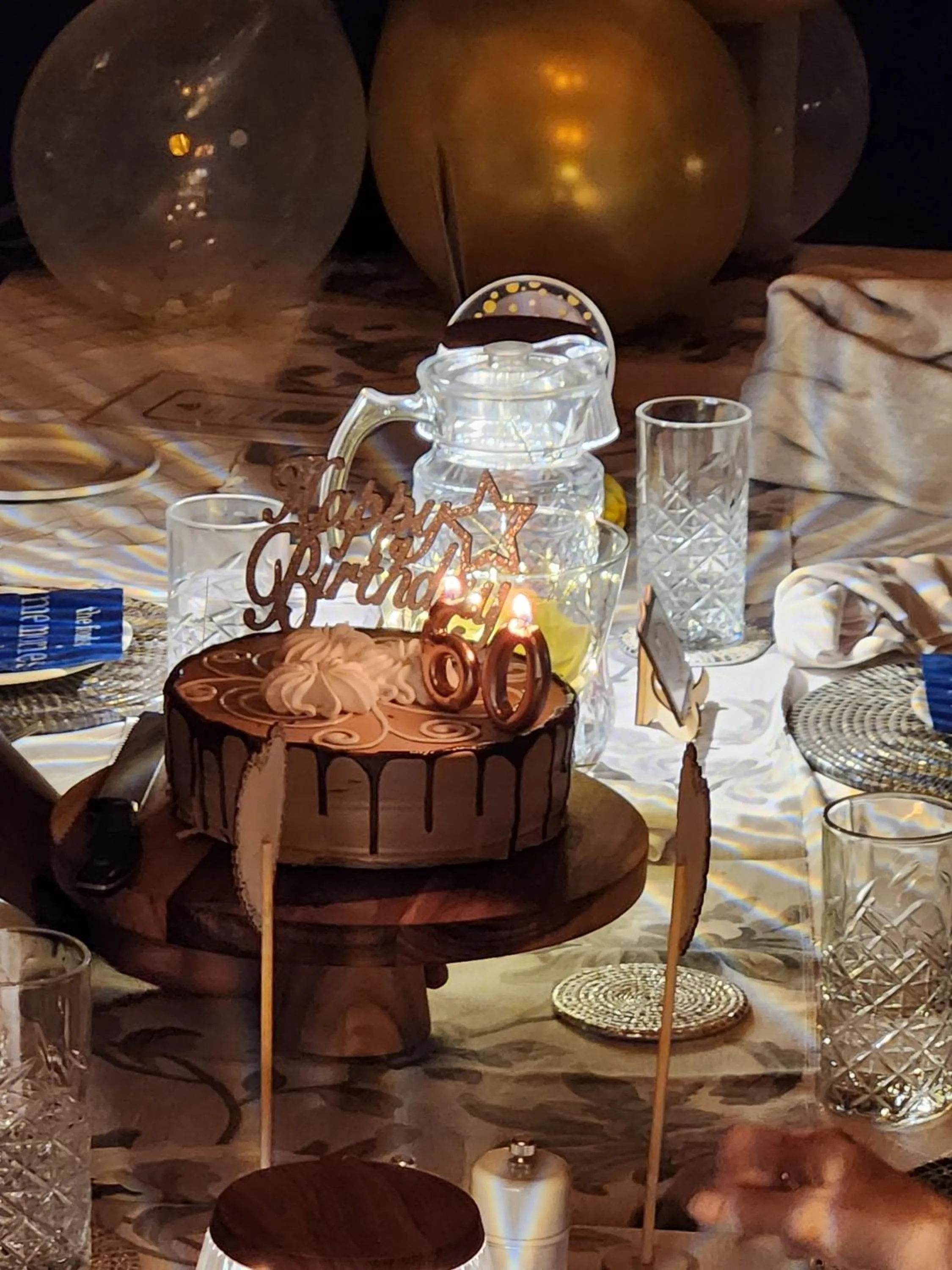 Restaurant/places to eat in Pamarah Lodge