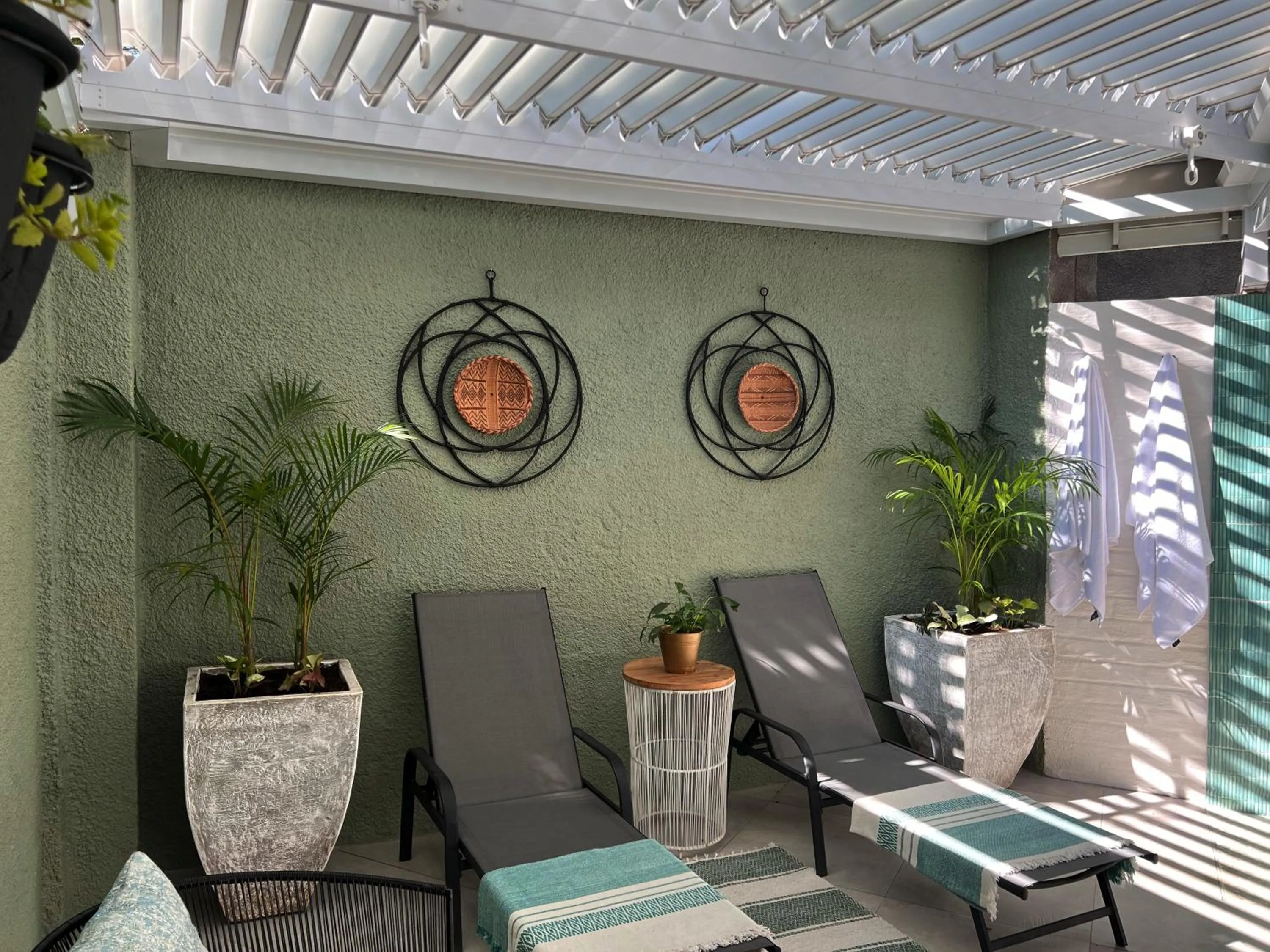 Shower in Pamarah Lodge