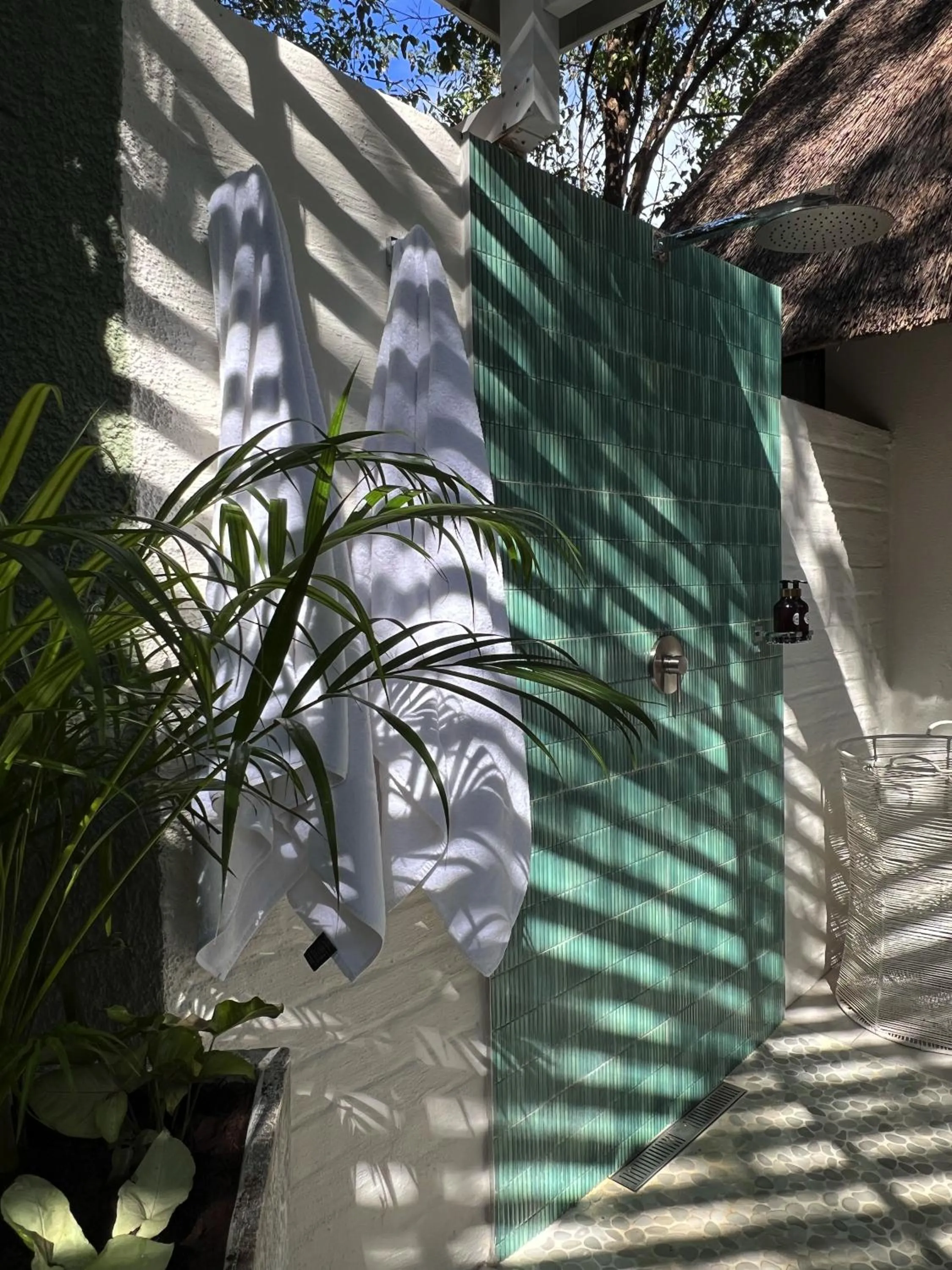 Shower in Pamarah Lodge