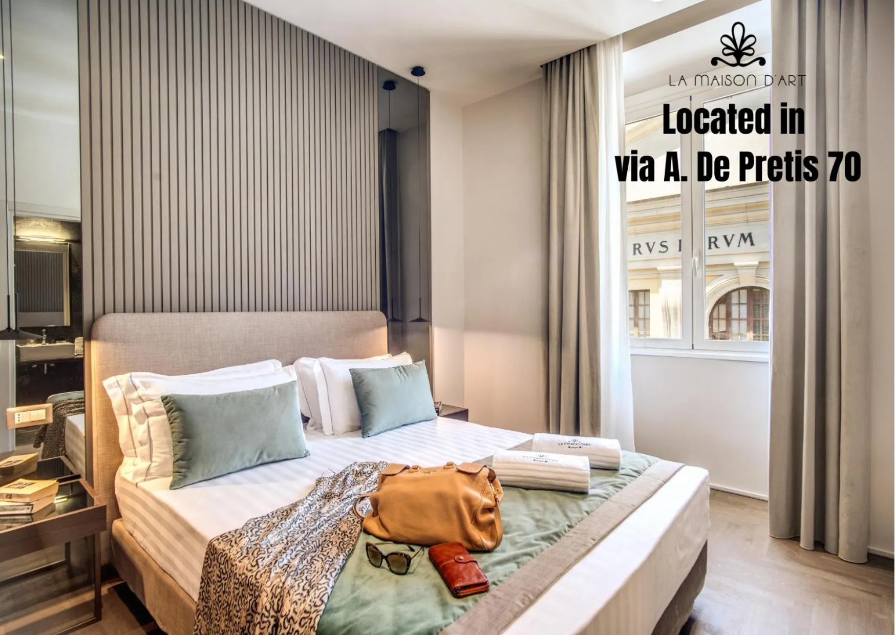 Bed in Hotel 77 Seventy-Seven - Maison D'Art Collection