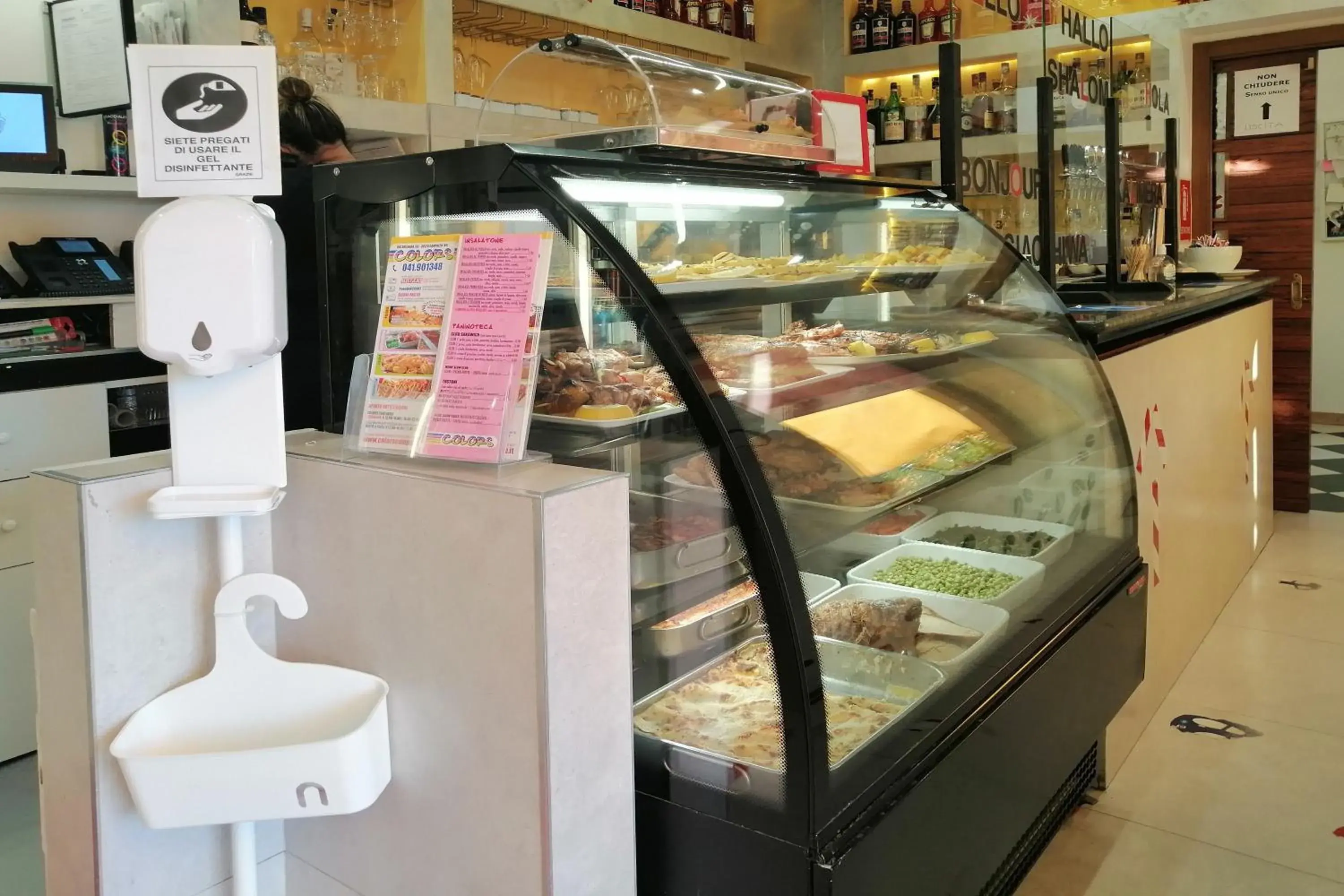 Family Room with Private Bathroom in GreenColors DEPENDANCE Family Room with Private Bathroom in GreenColors DEPENDANCE