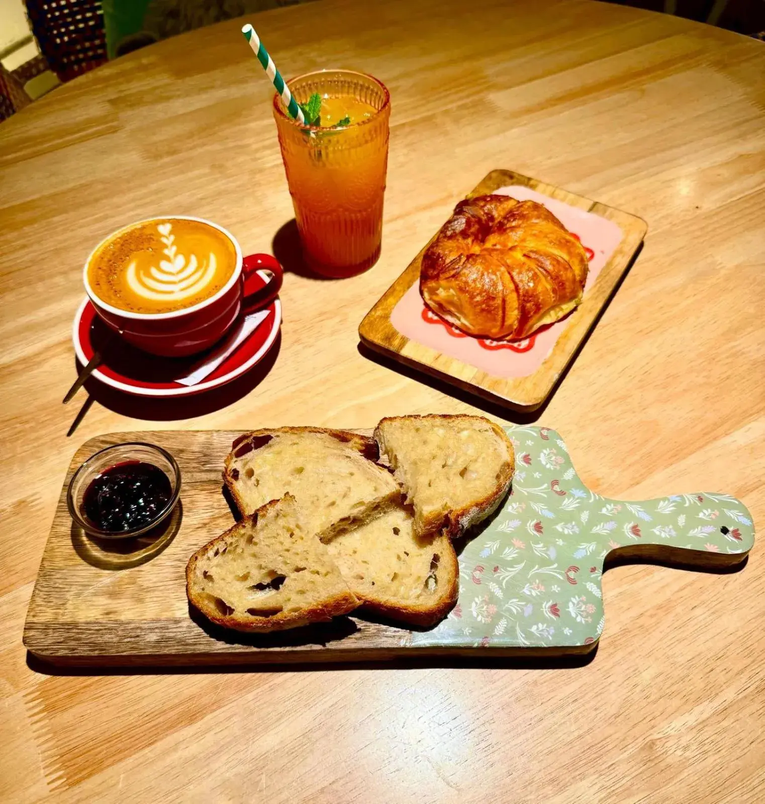 Breakfast in Líbere Porto Laranjais Breakfast in Líbere Porto Laranjais