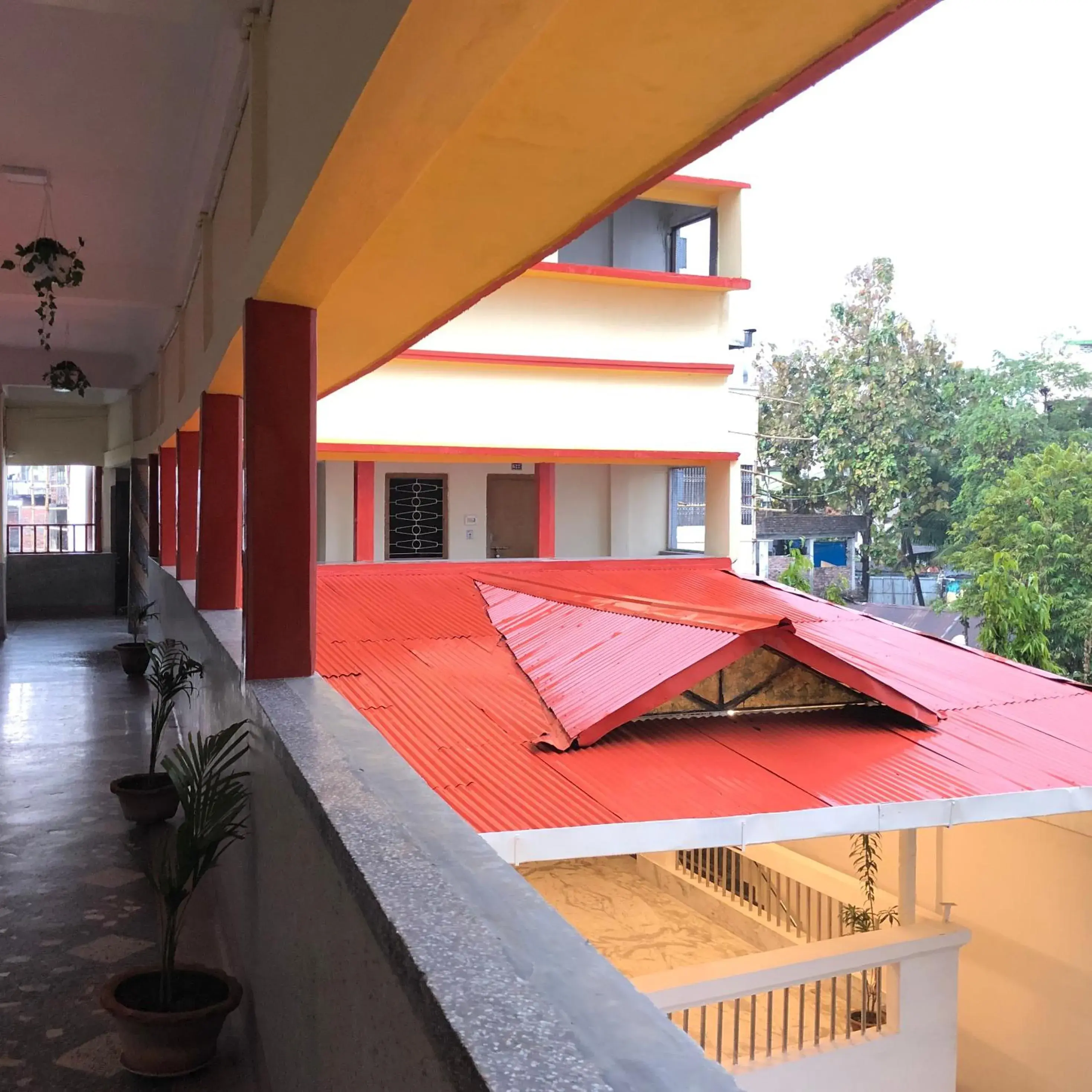 Property building in Hotel Saluja Property building in Hotel Saluja