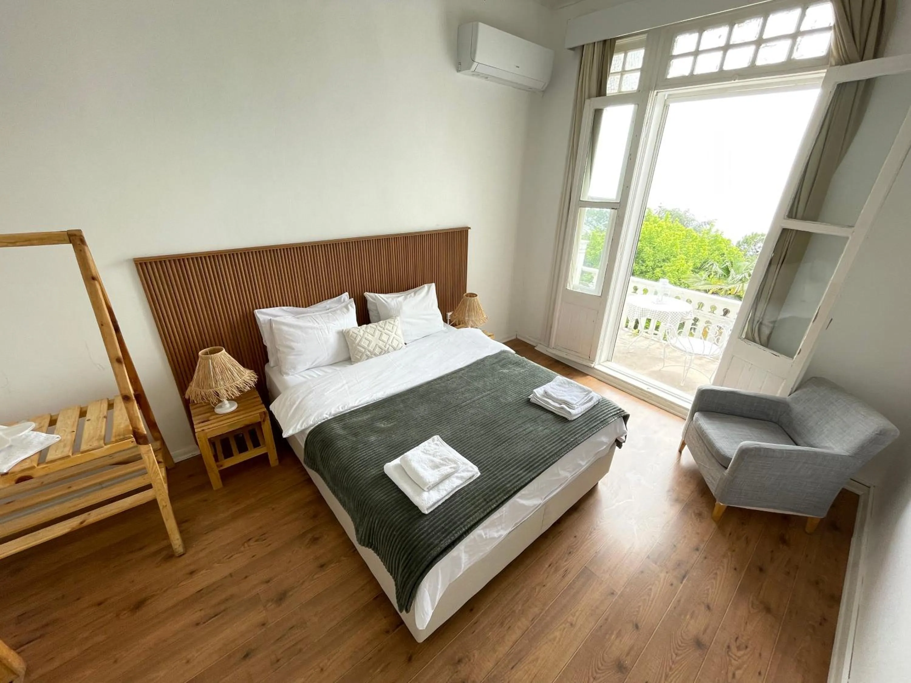 Bed in Ikigai Hotel Villa Rıfat