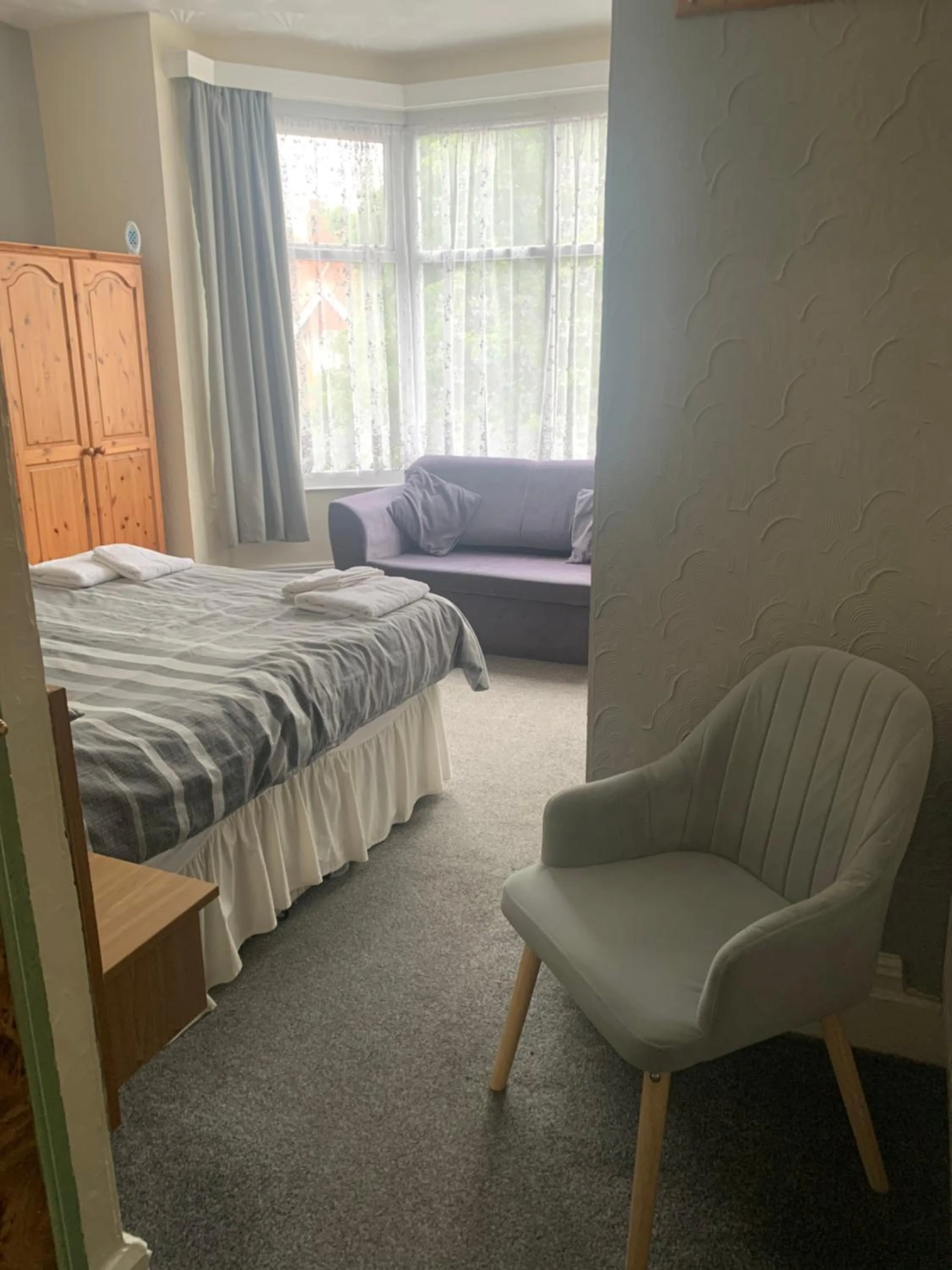 Bed in roosevelt lodge