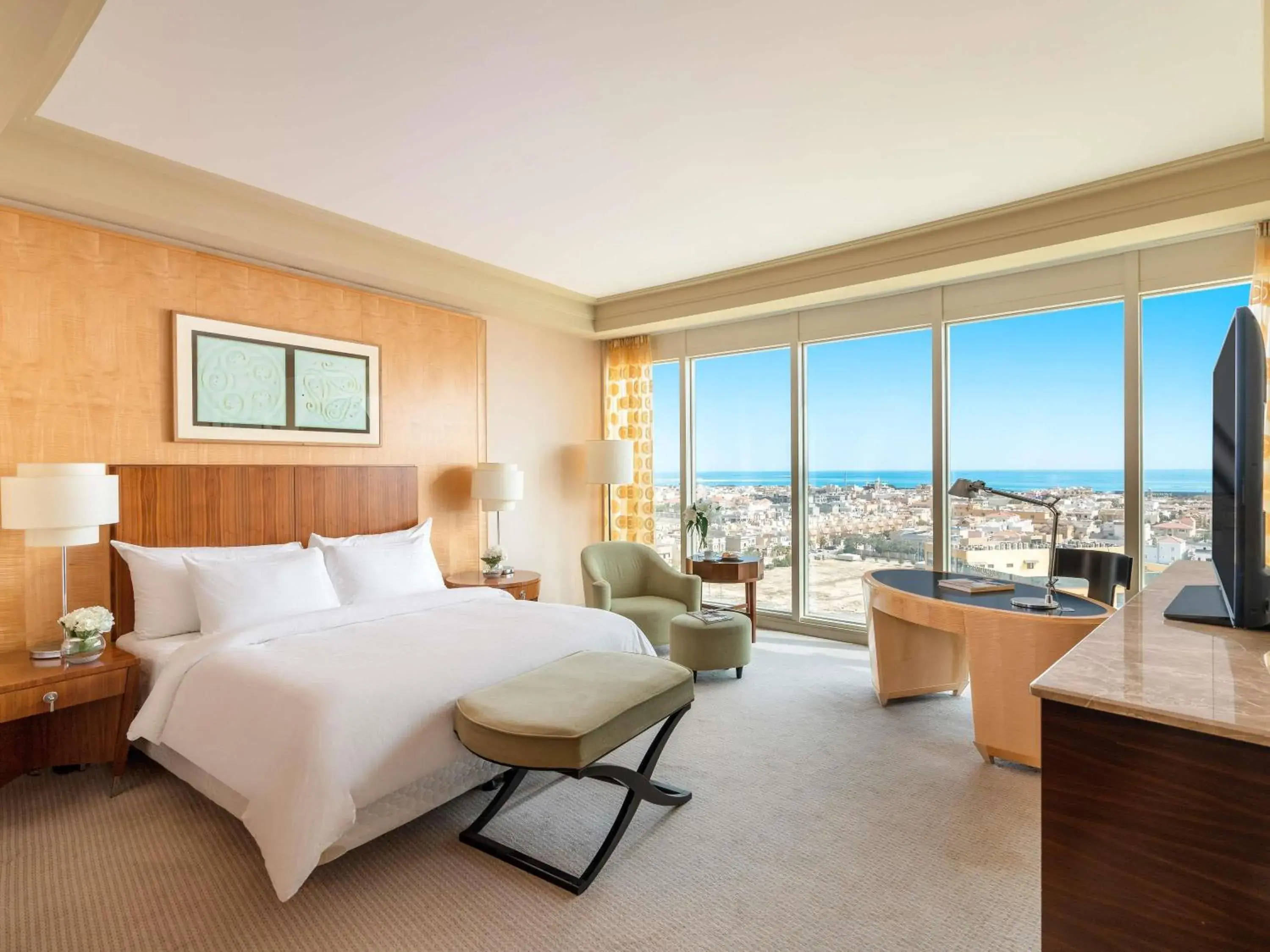 Bedroom, Bed in Mövenpick Hotel Al Khobar Bedroom, Bed in Mövenpick Hotel Al Khobar