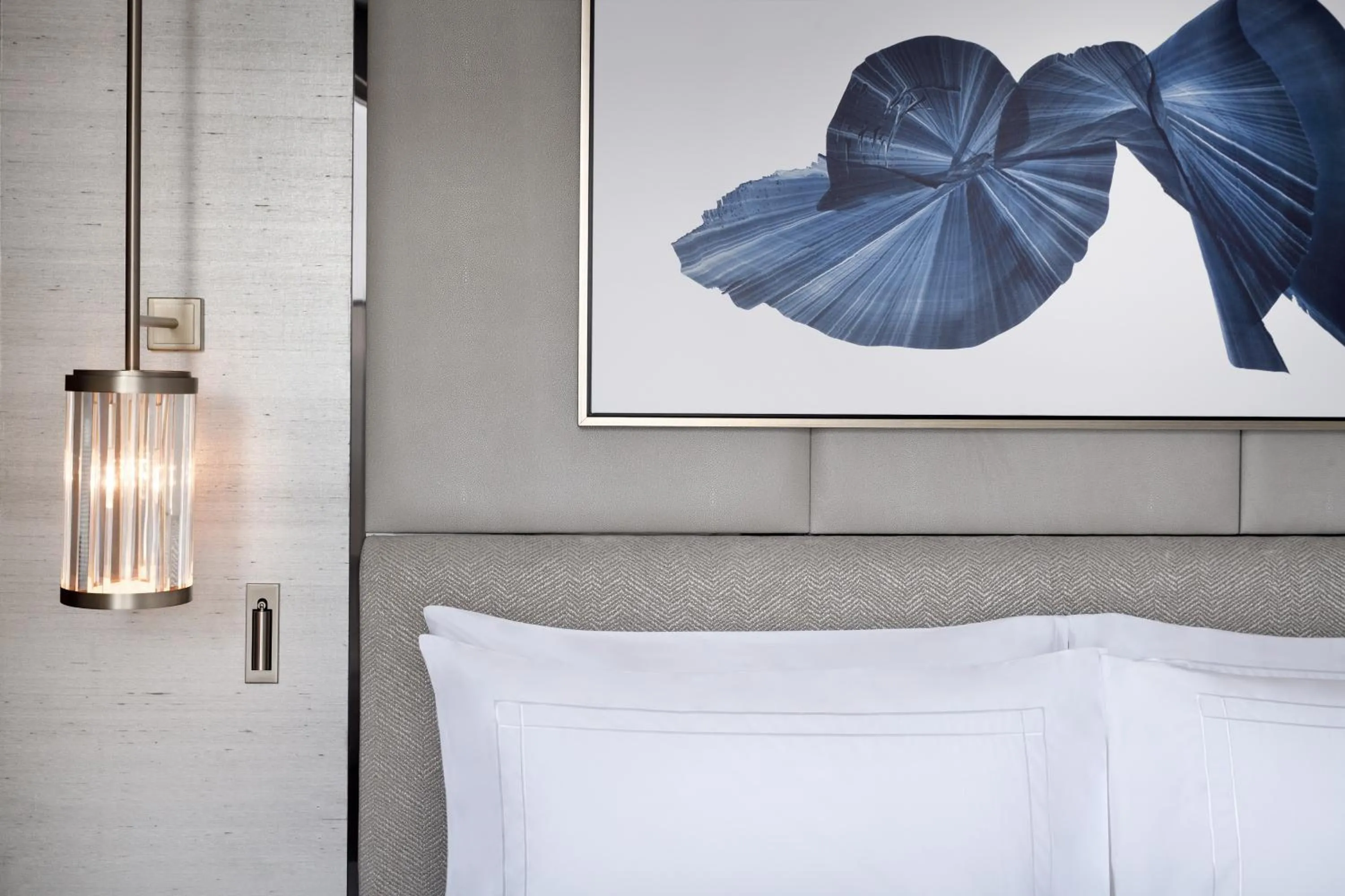 Bedroom, Bed in Address Downtown