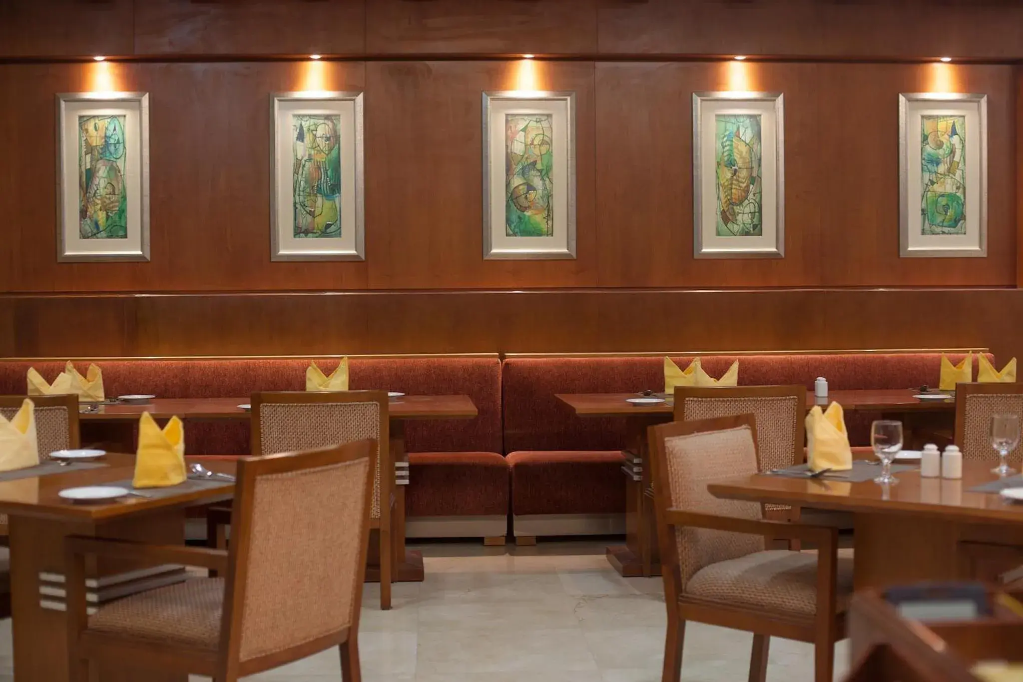 Restaurant/places to eat in Chelsea Gardens Hotel Apartment Restaurant/places to eat in Chelsea Gardens Hotel Apartment