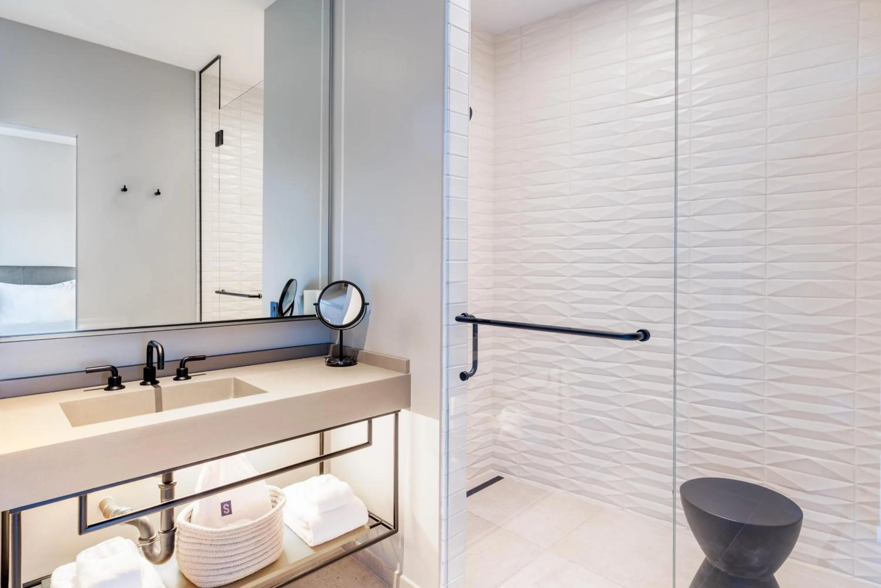 Bathroom in The Shay, a Destination by Hyatt