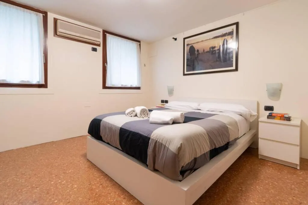 Bedroom, Bed in The Zen House Apartment