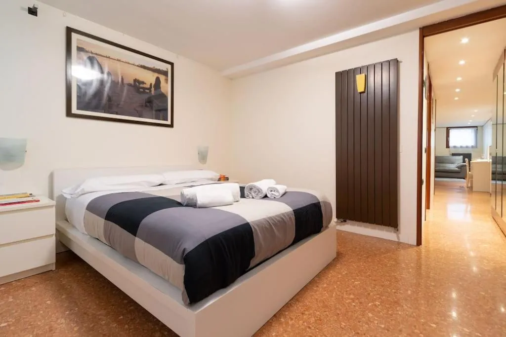 Bed in The Zen House Apartment