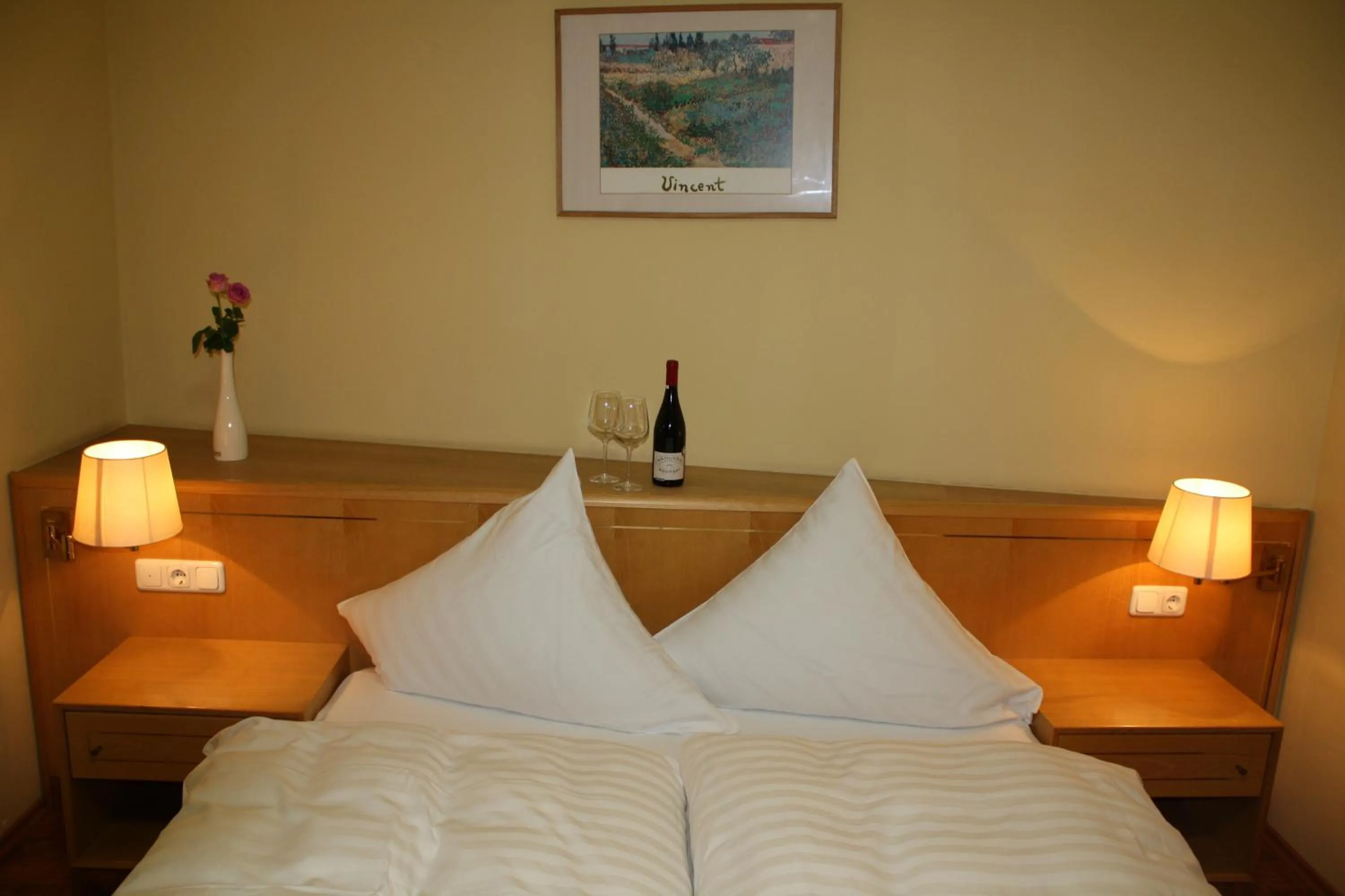 Bed in Hotel Mykonos