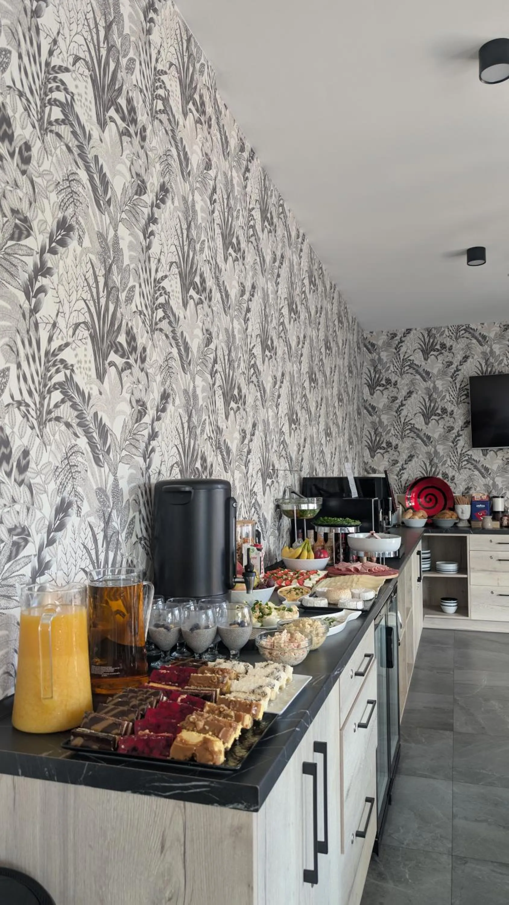 Food and drinks in Aparthotel PARADISE Dziwnówek