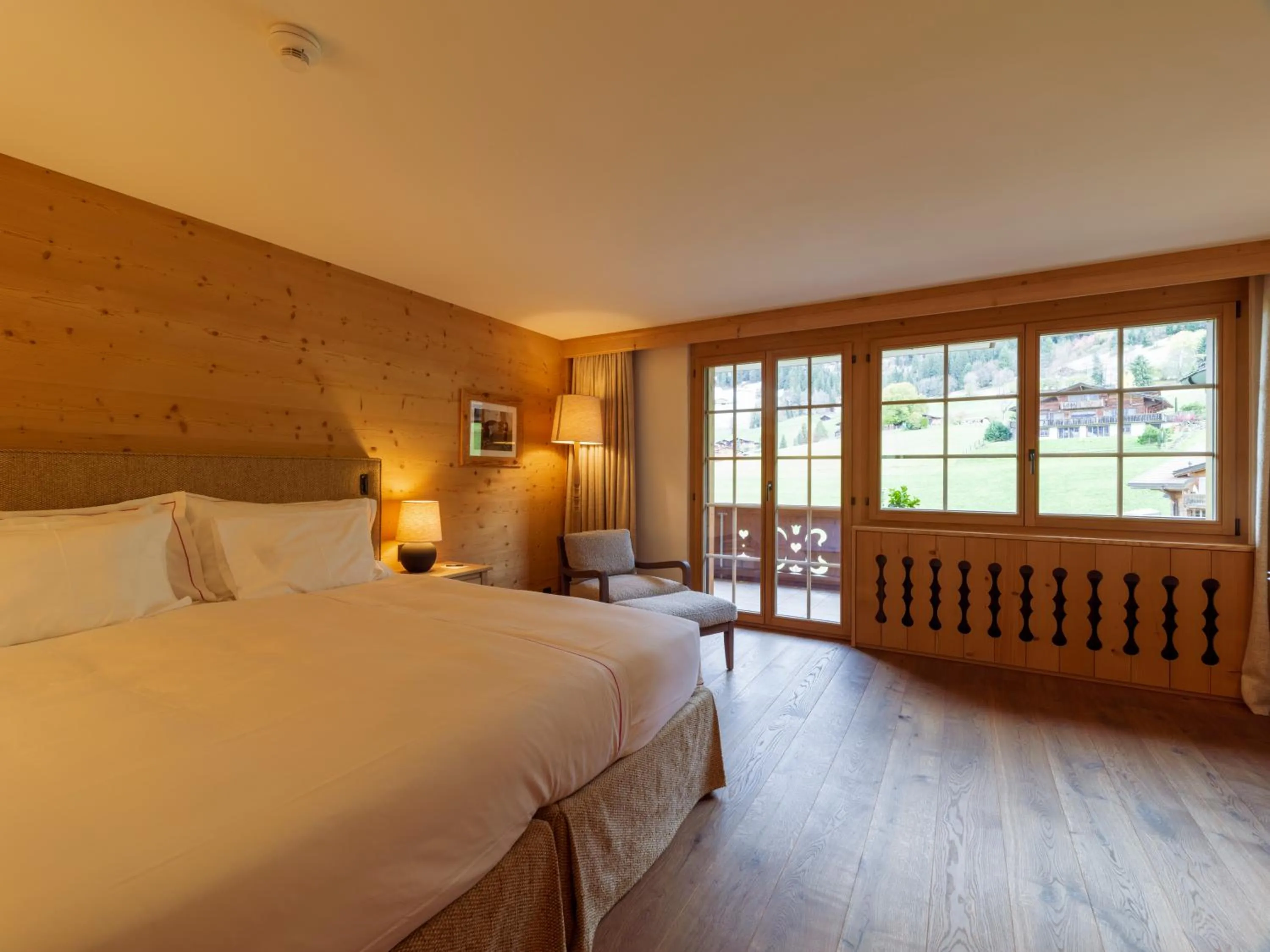 Photo of the whole room, Bed in Hotel Le Grand Chalet Gstaad