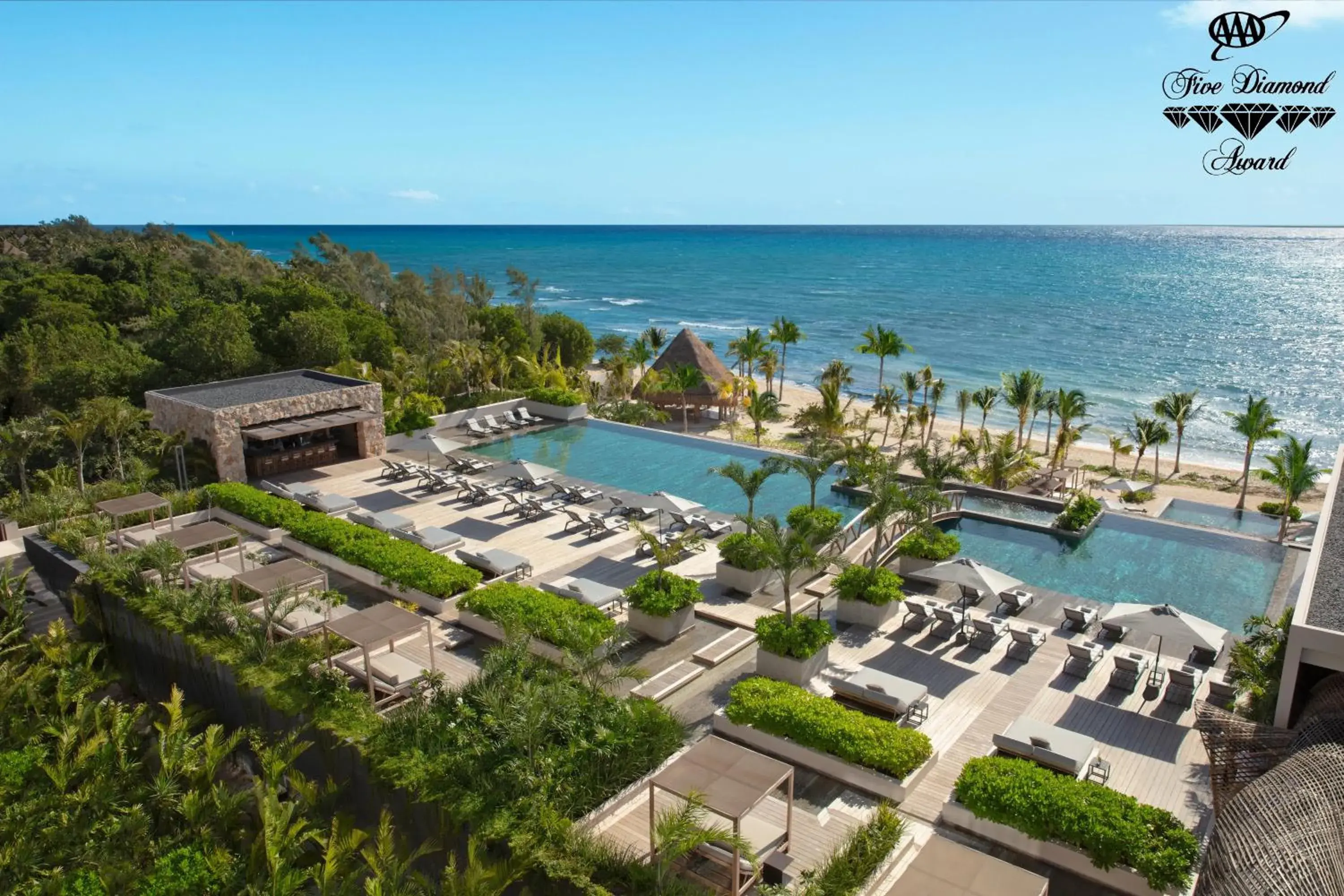 Impression Moxché by Secrets - Adults Only Impression Moxché by Secrets - Adults Only