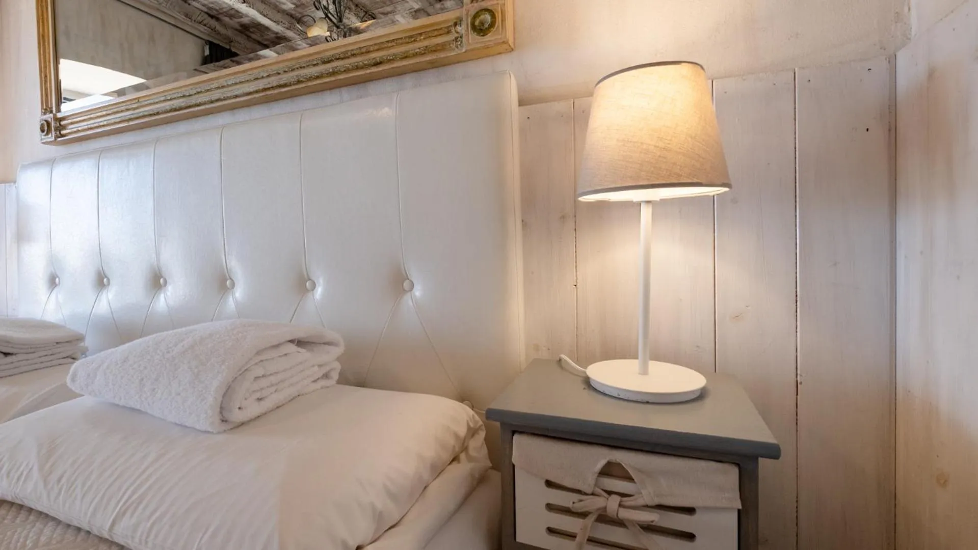 furniture, Bed in Il Castagnolo Country B&B