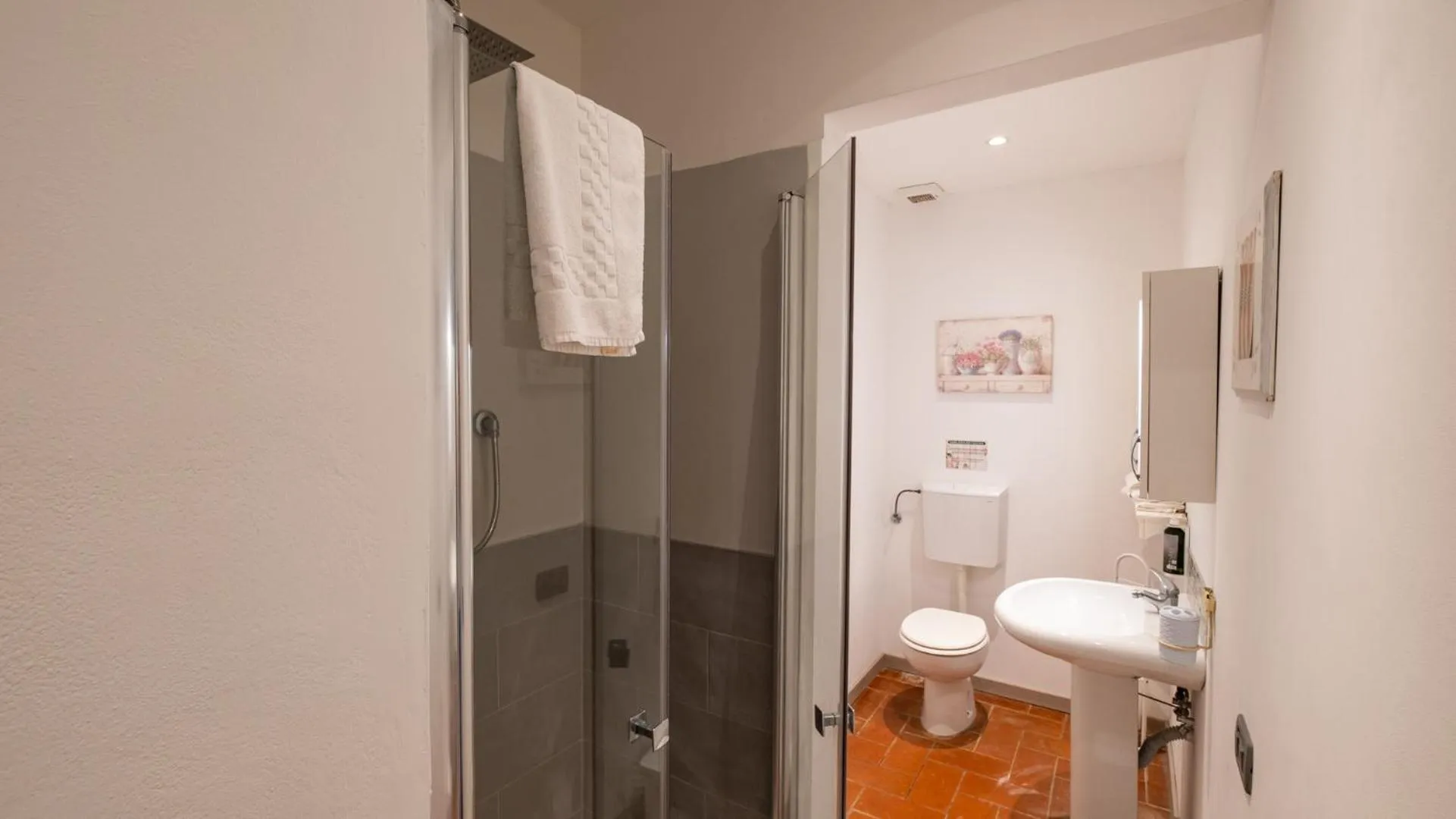 Bathroom in Il Castagnolo Country B&B