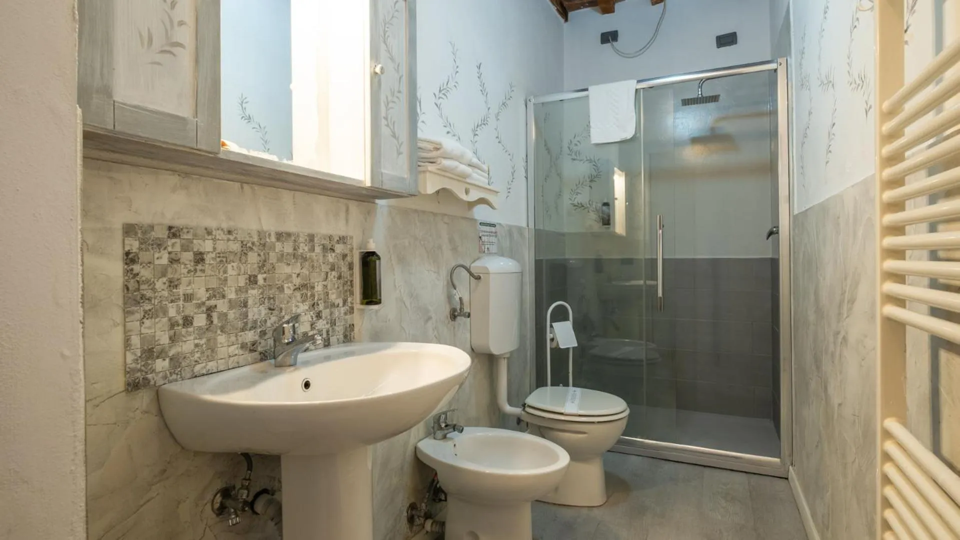 Bathroom in Il Castagnolo Country B&B