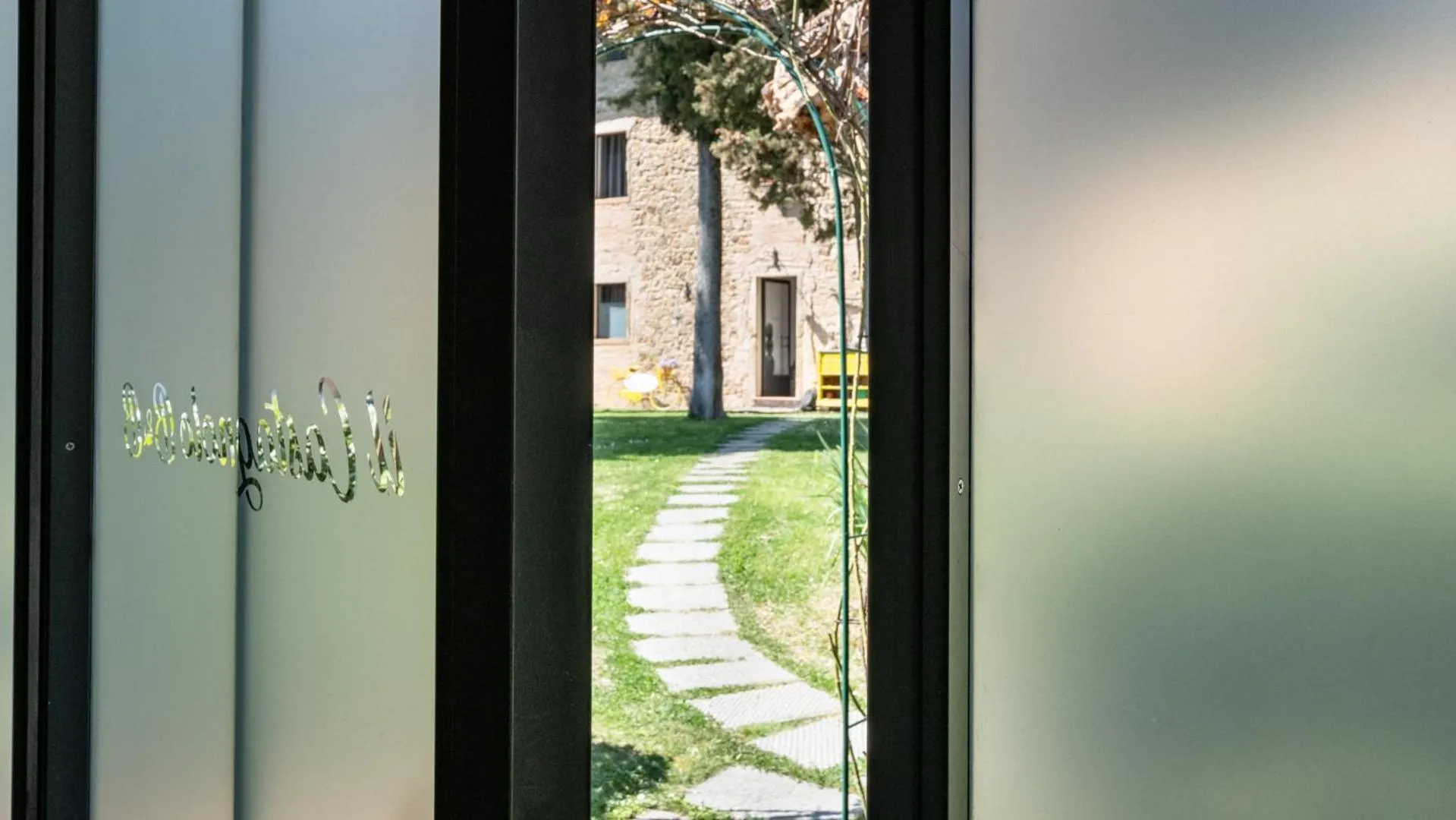 furniture in Il Castagnolo Country B&B