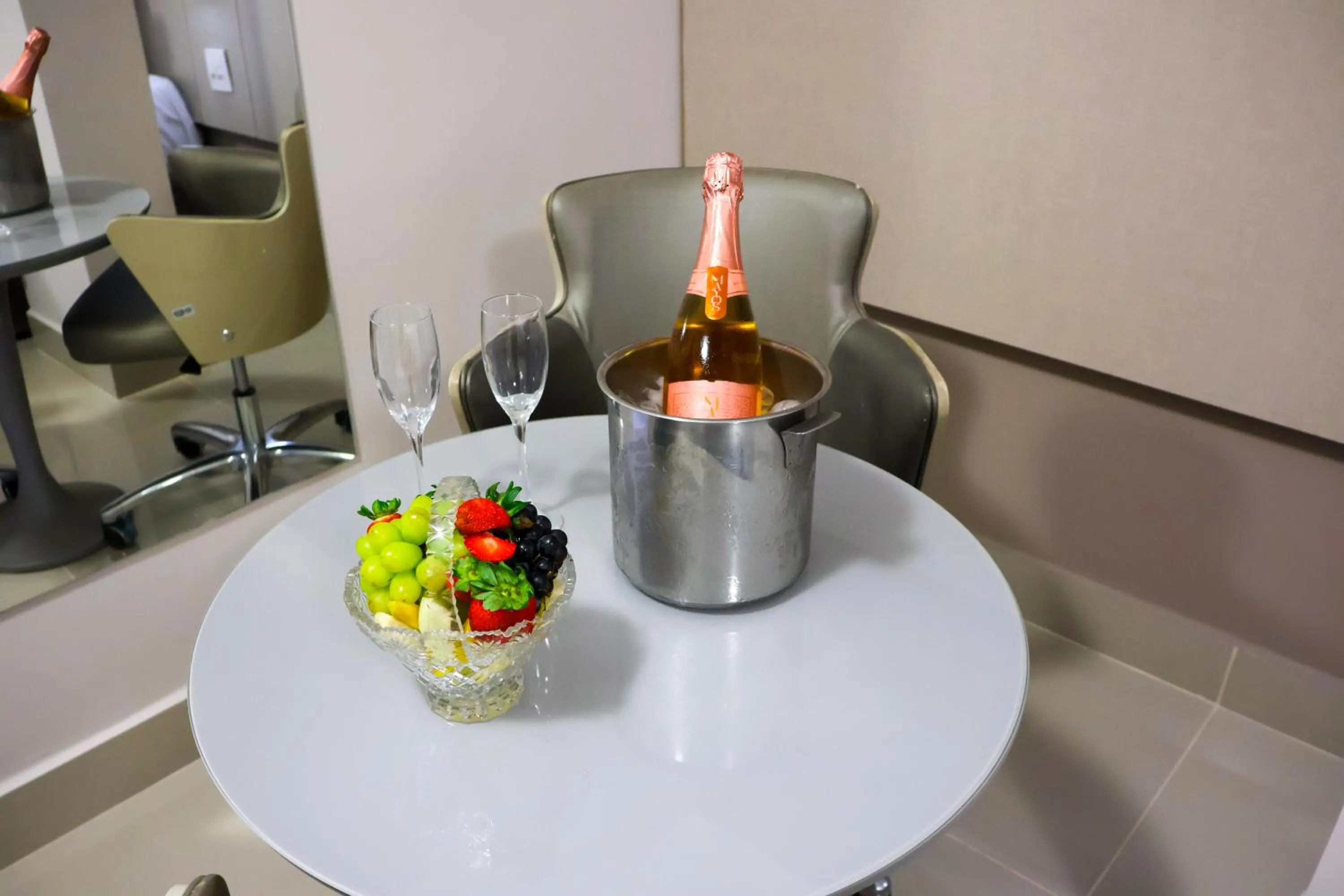 Bedroom in Lagoon Prime Hotel