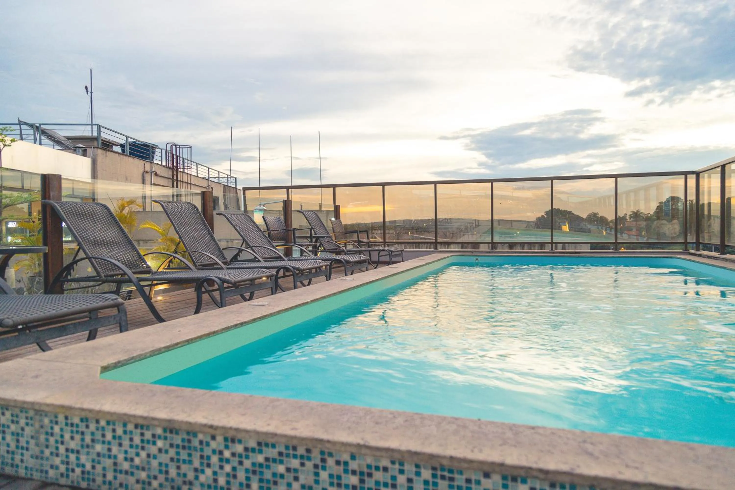Swimming pool in Lagoon Prime Hotel