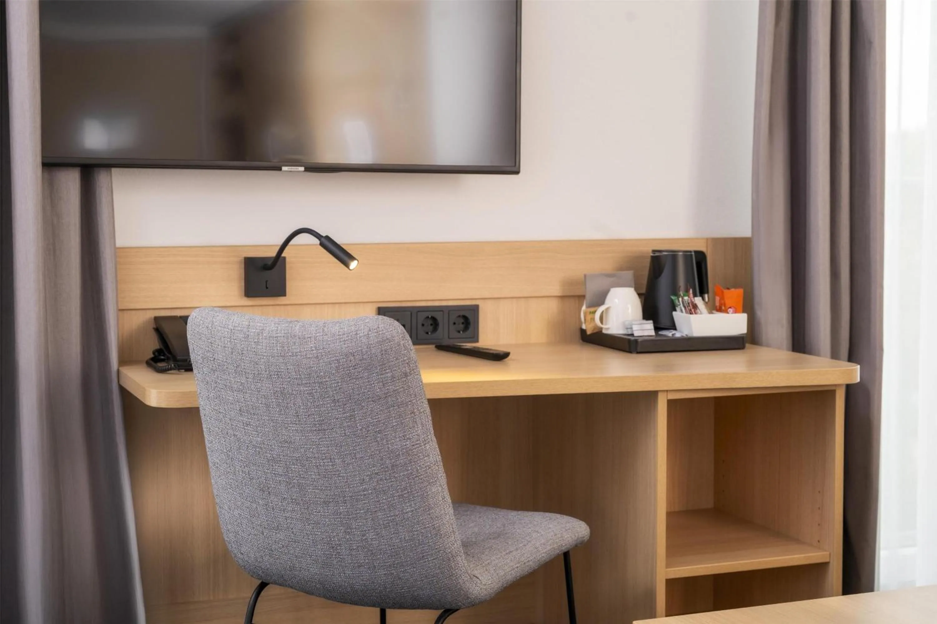 Bedroom in Best Western Plus Hotel Papenburg