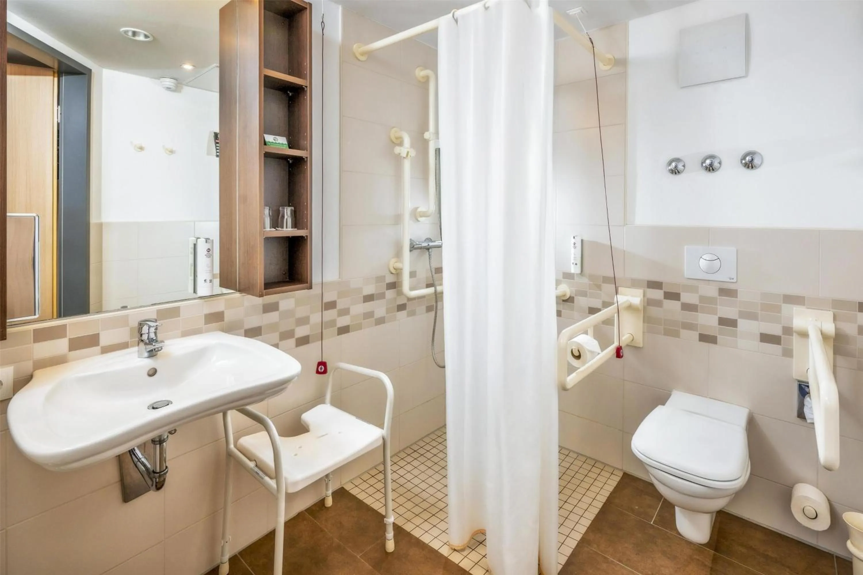 Bathroom in Best Western Plus Hotel Papenburg