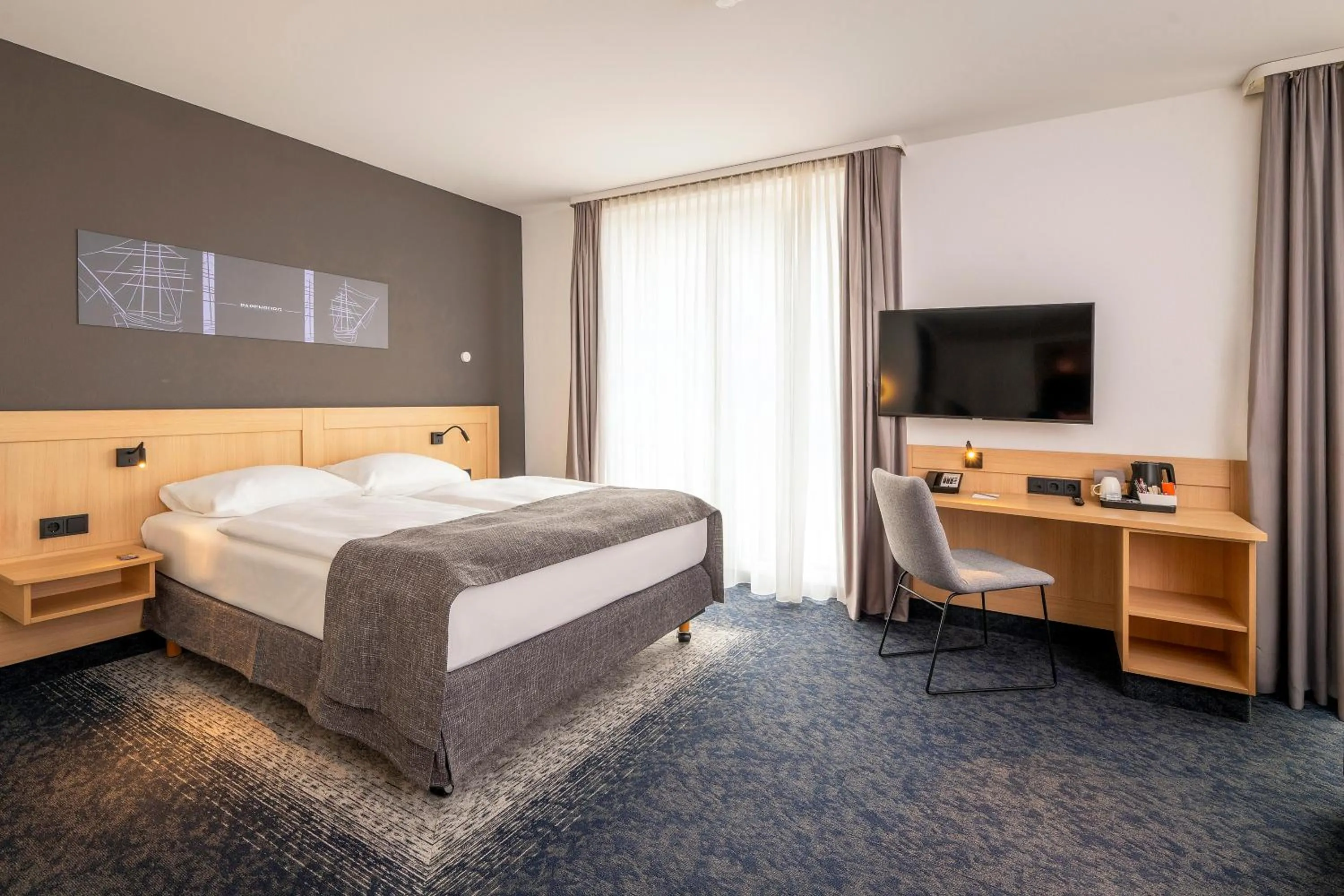 Photo of the whole room, Bed in Best Western Plus Hotel Papenburg
