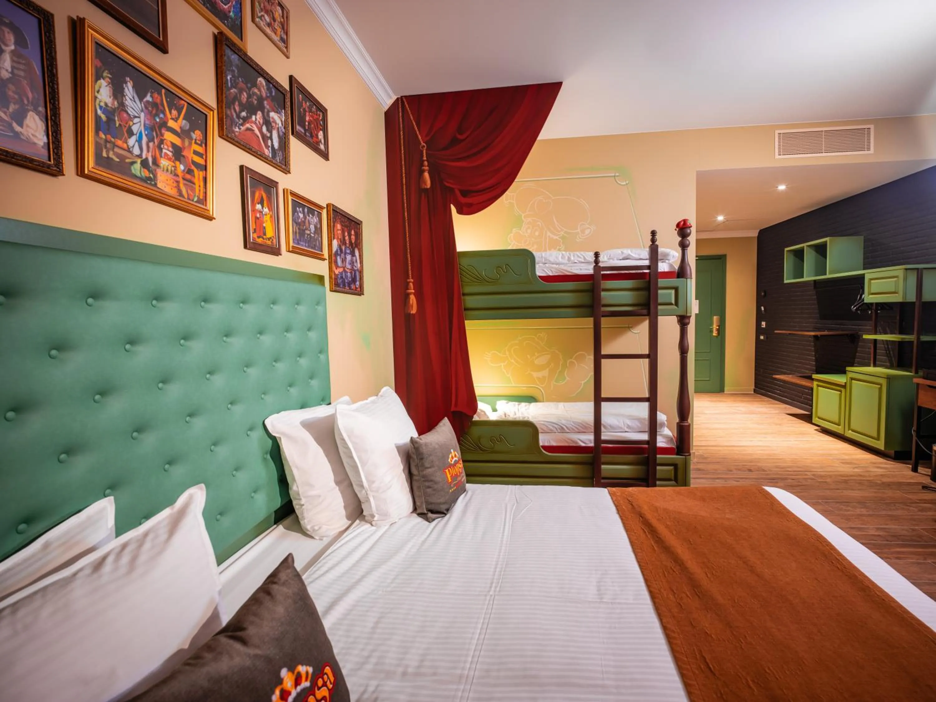 Bed in Theater Hotel