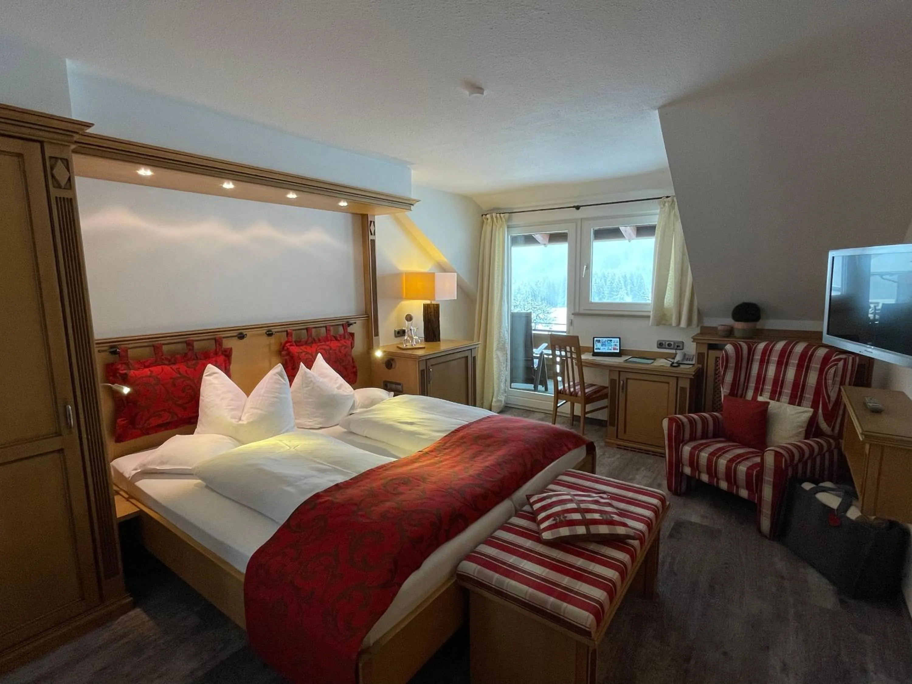 Photo of the whole room, Bed in Wohlfühlhotel Berwanger Hof