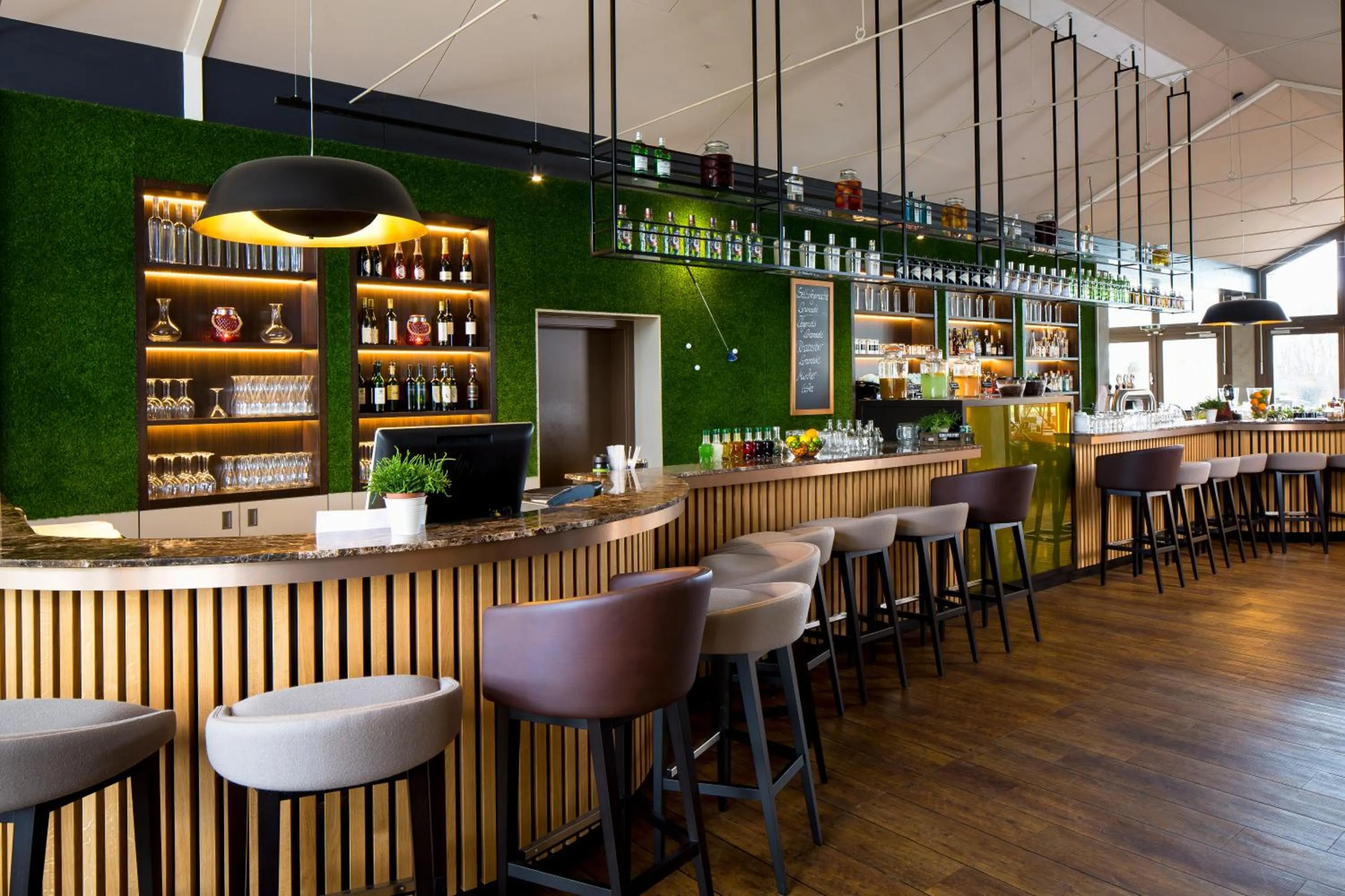 Restaurant/places to eat in SCHLOSS Fleesensee