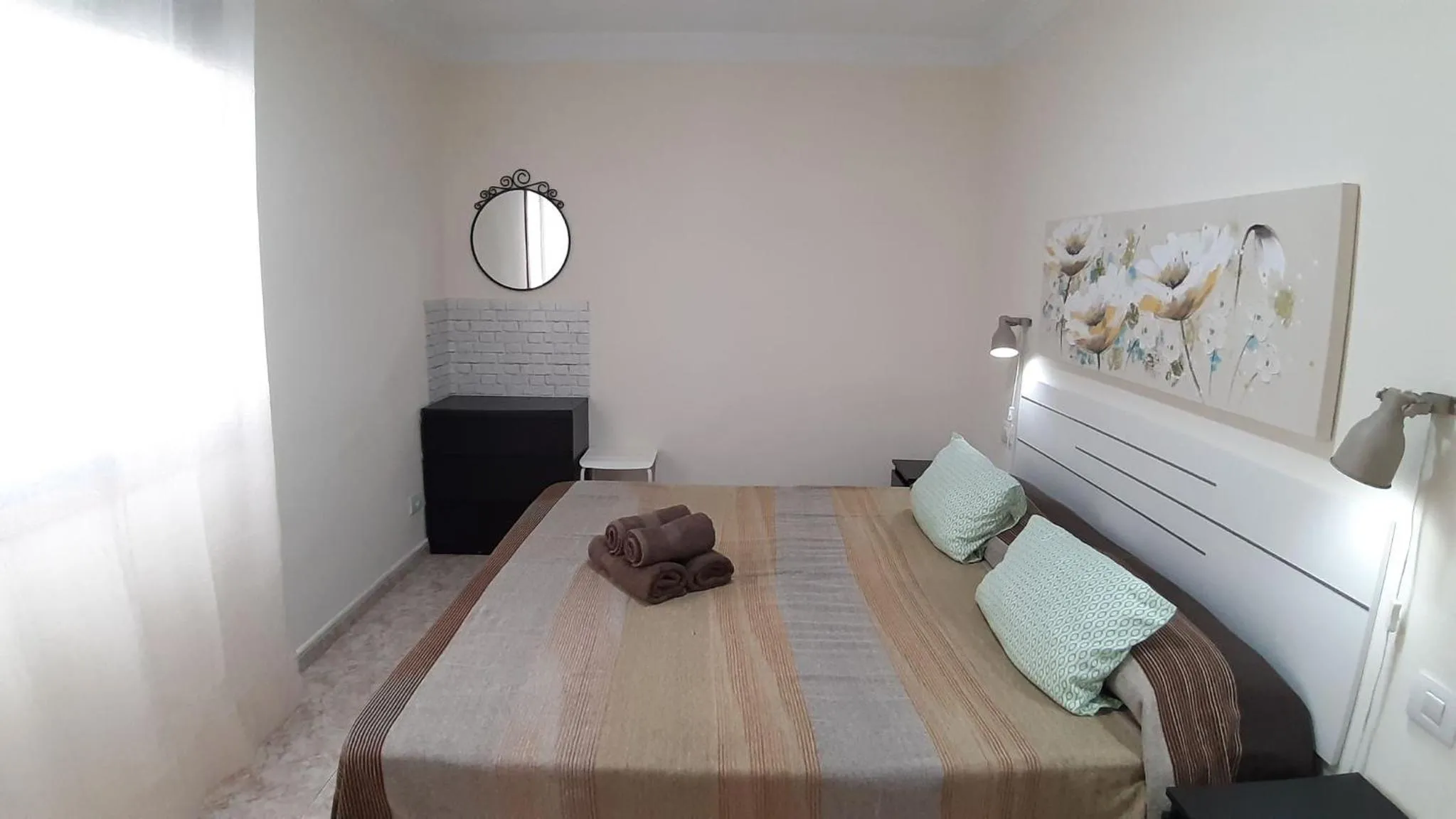 Bedroom, Bed in Charming 3-Bedroom Apartment in Corralejo, Lanzarote